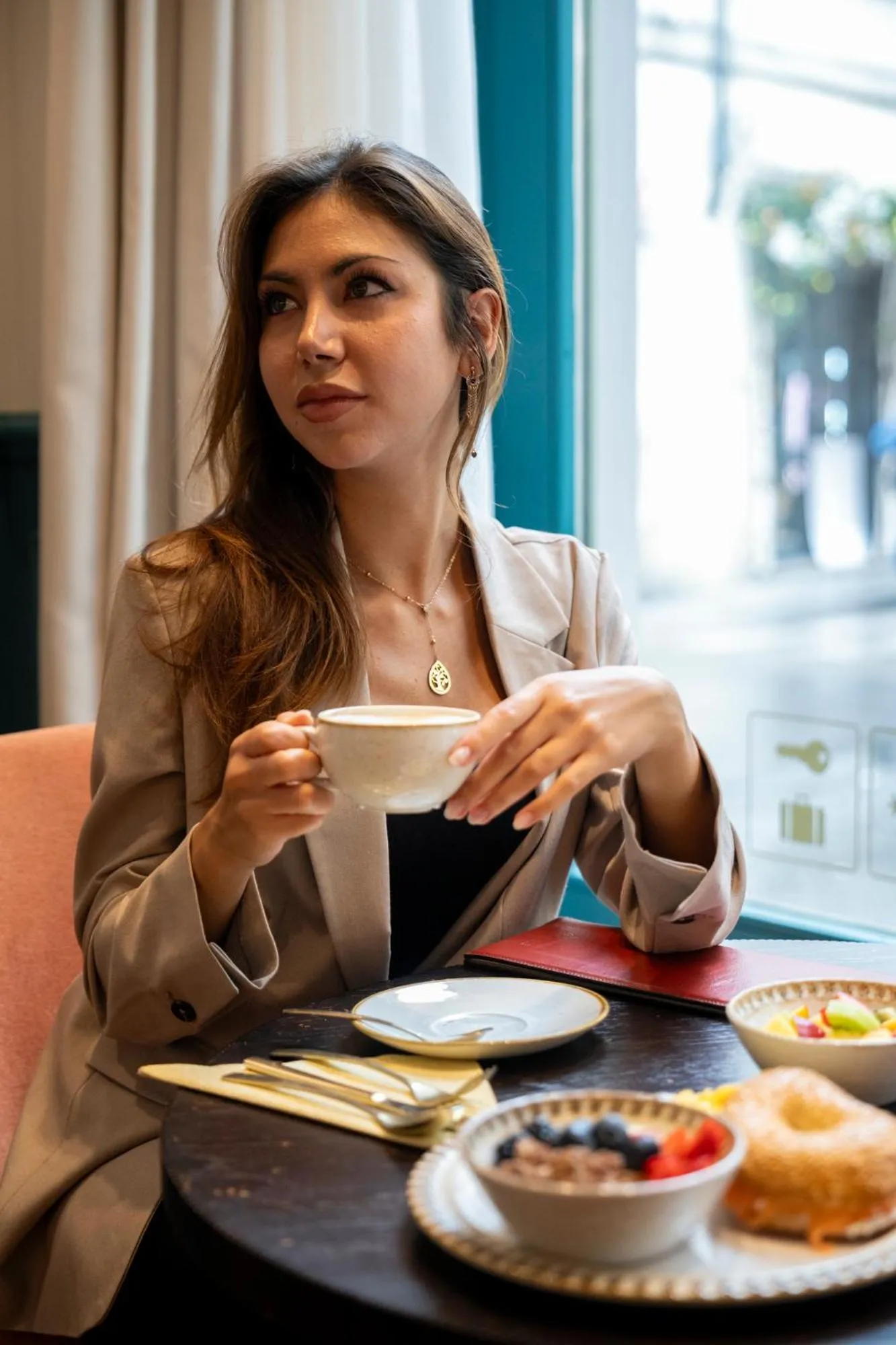 Lounge or bar in Glimpse Hotel