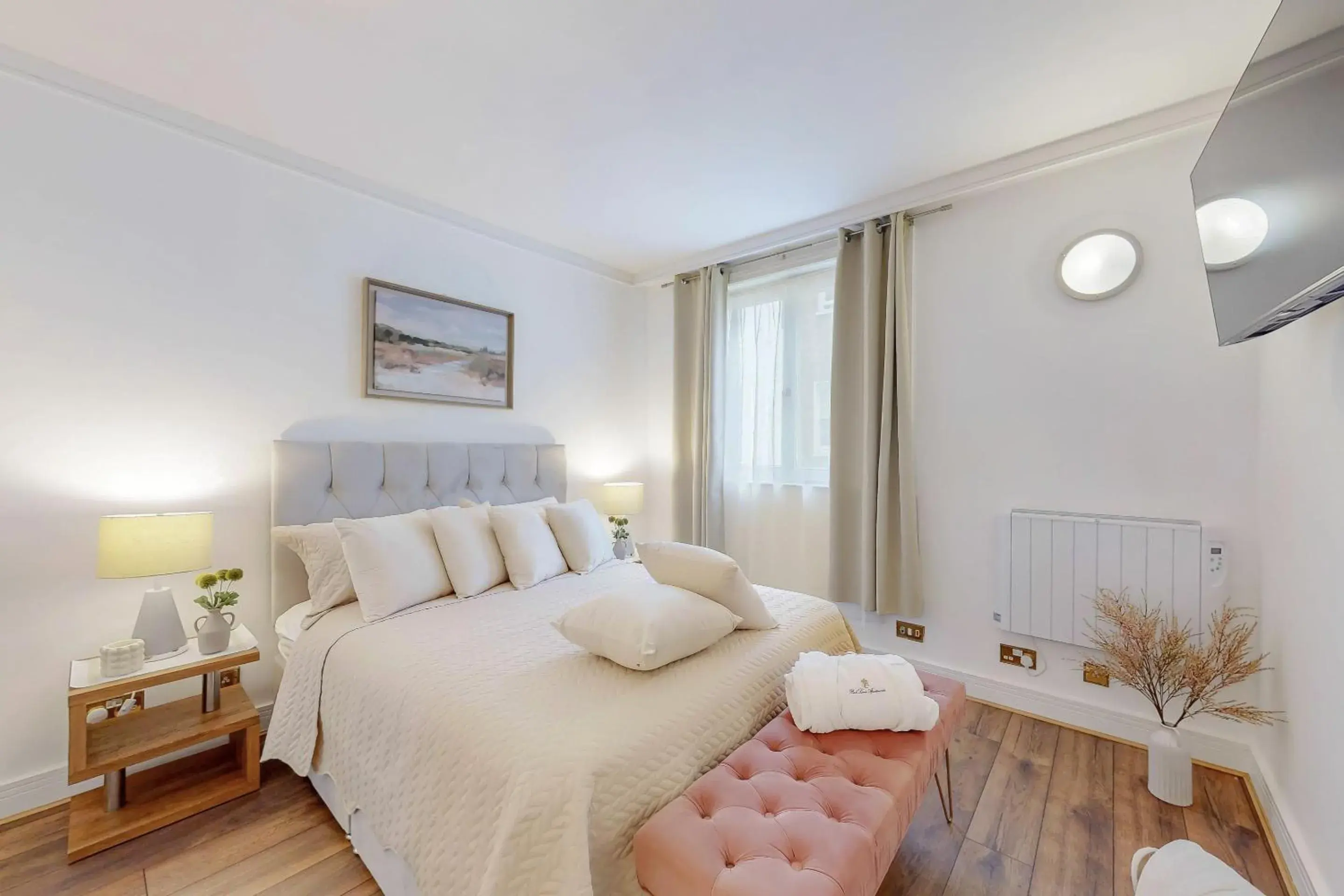 One-Bedroom Apartment in Park Lane Apartments Mayfair Collection One-Bedroom Apartment in Park Lane Apartments Mayfair Collection