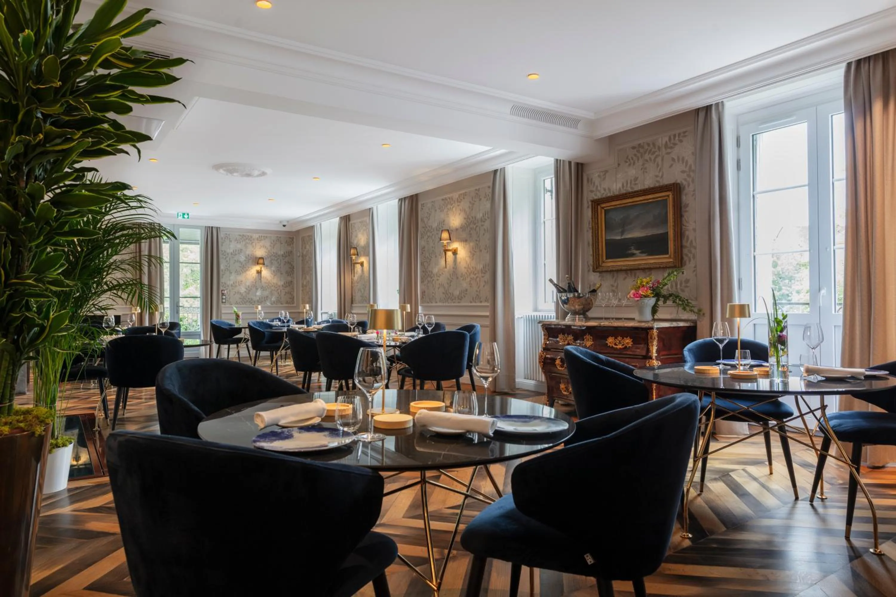 Restaurant/places to eat in Le Clos Alice