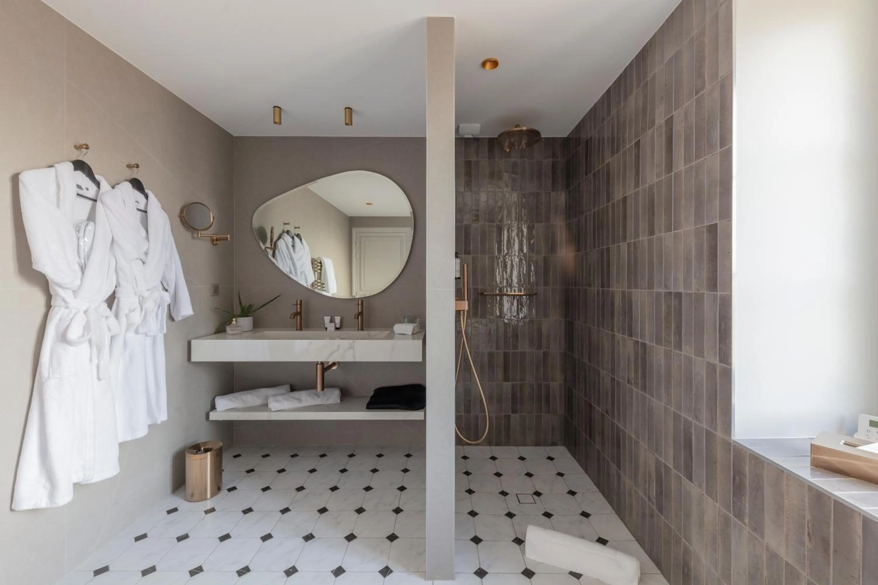 Bathroom in Le Clos Alice