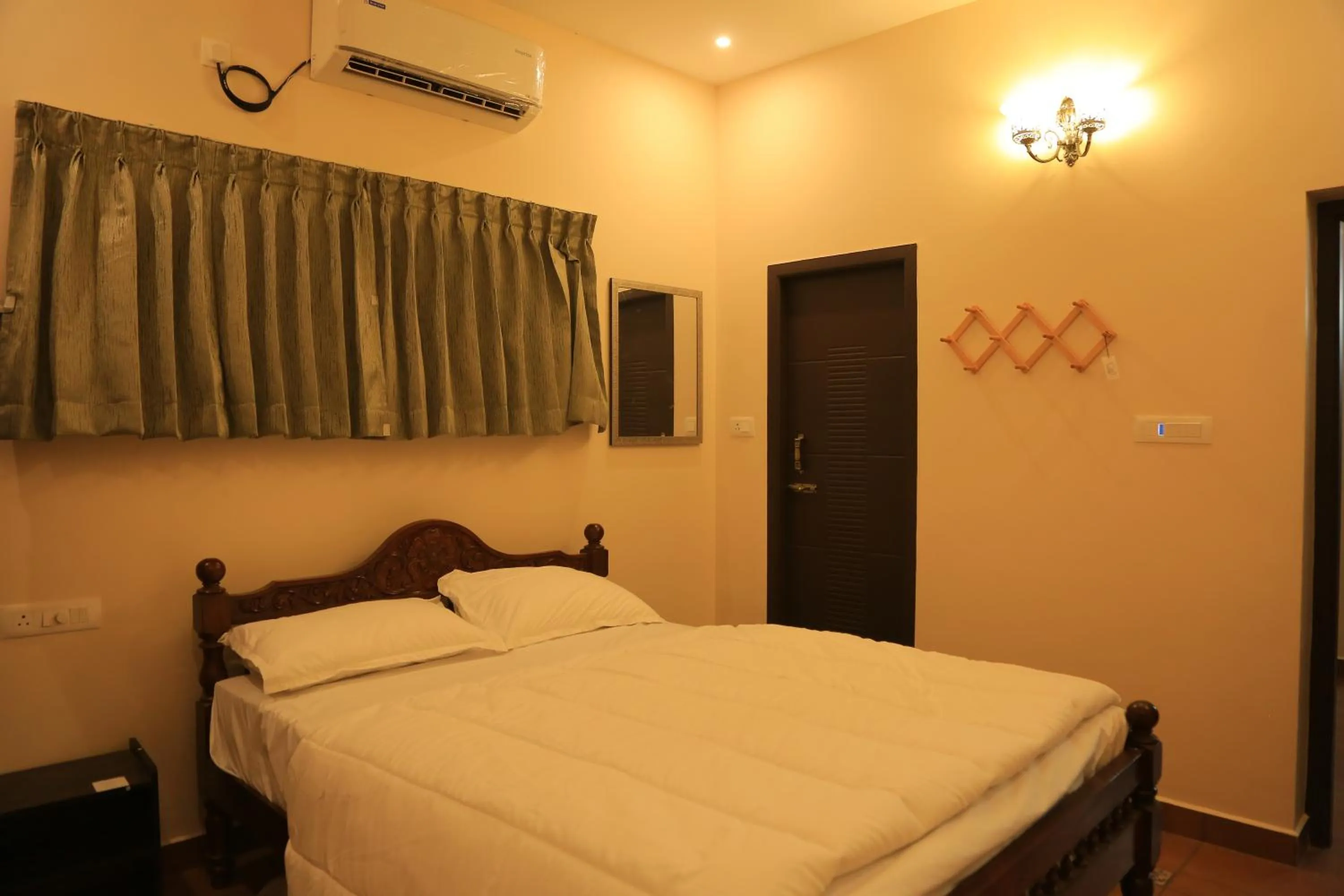 Bedroom, Bed in Ponni Homestay Kumbakonam
