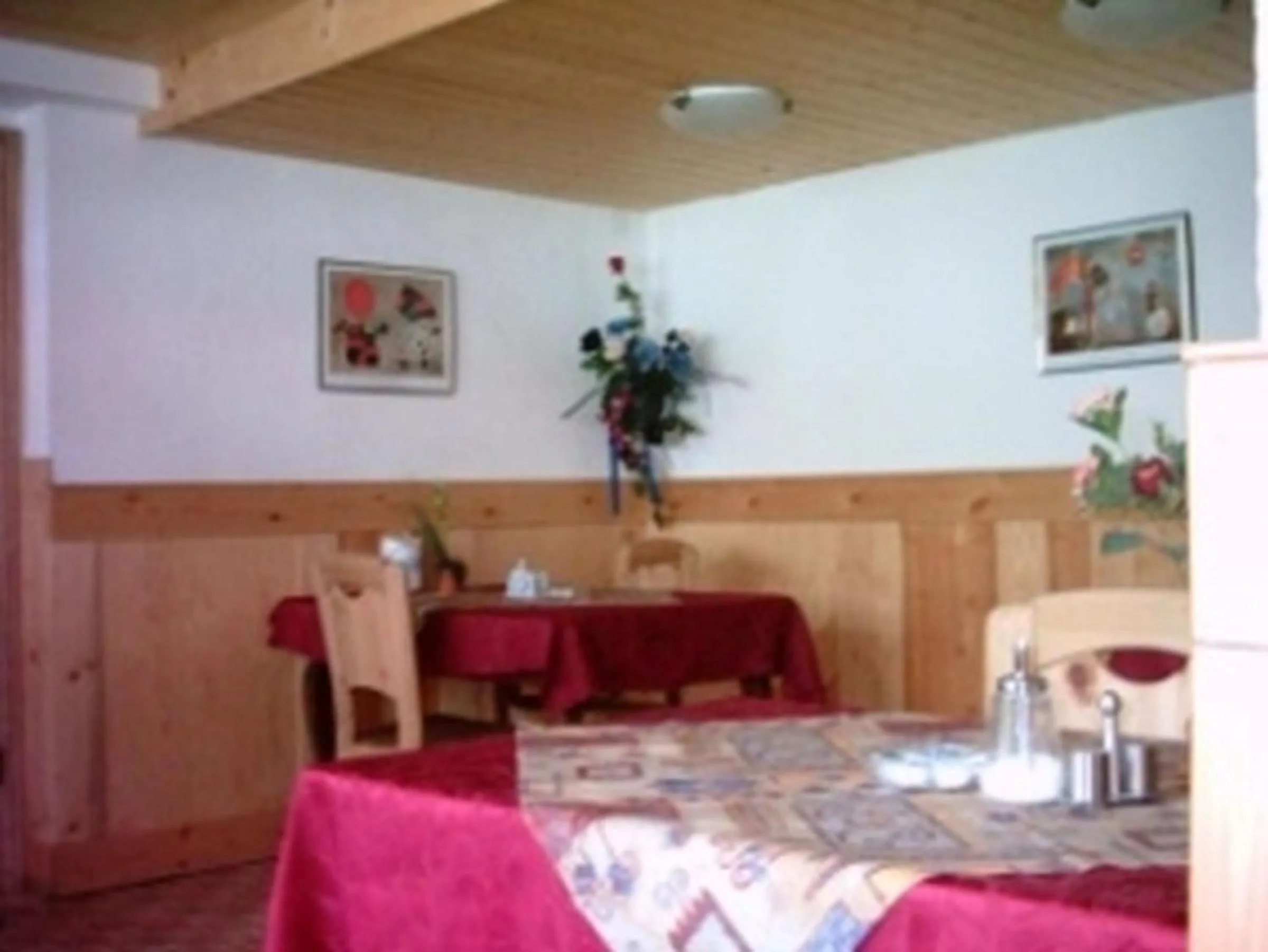 Restaurant/places to eat in Pension Sonne