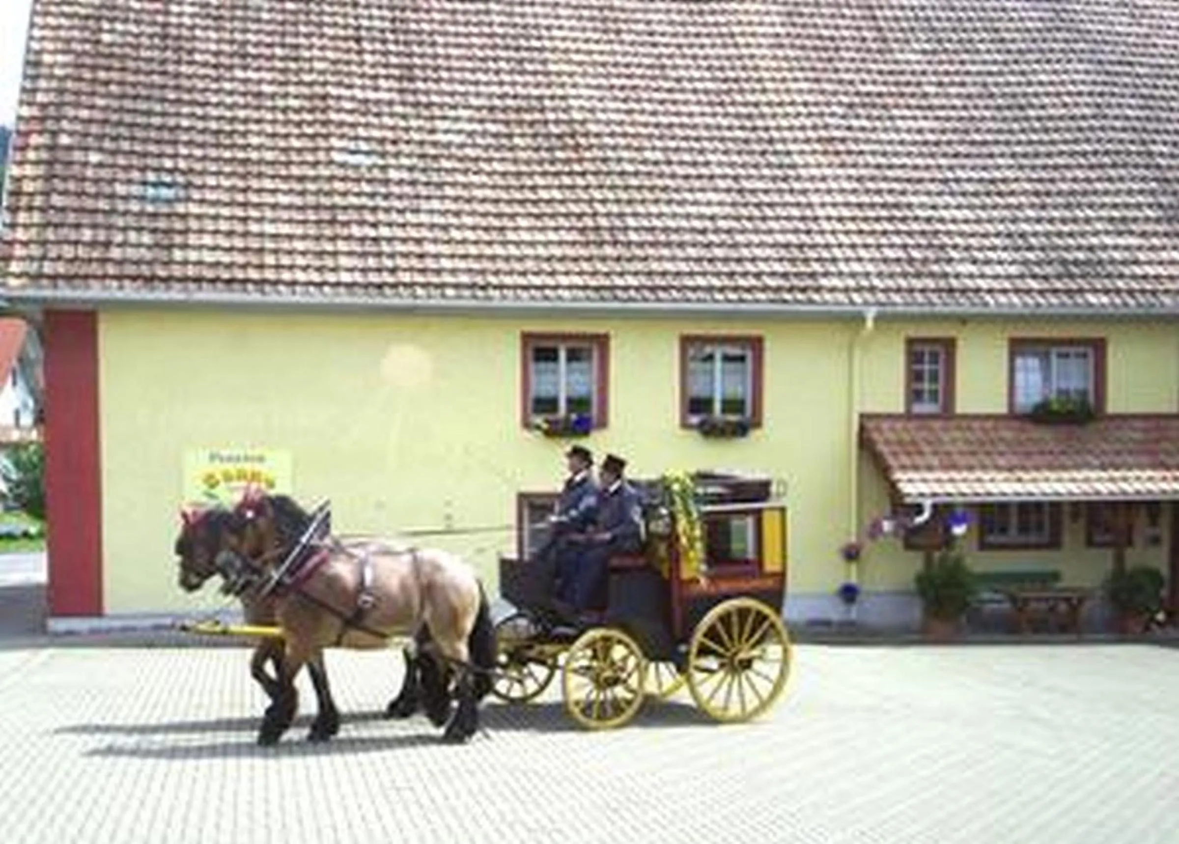 People in Pension Sonne