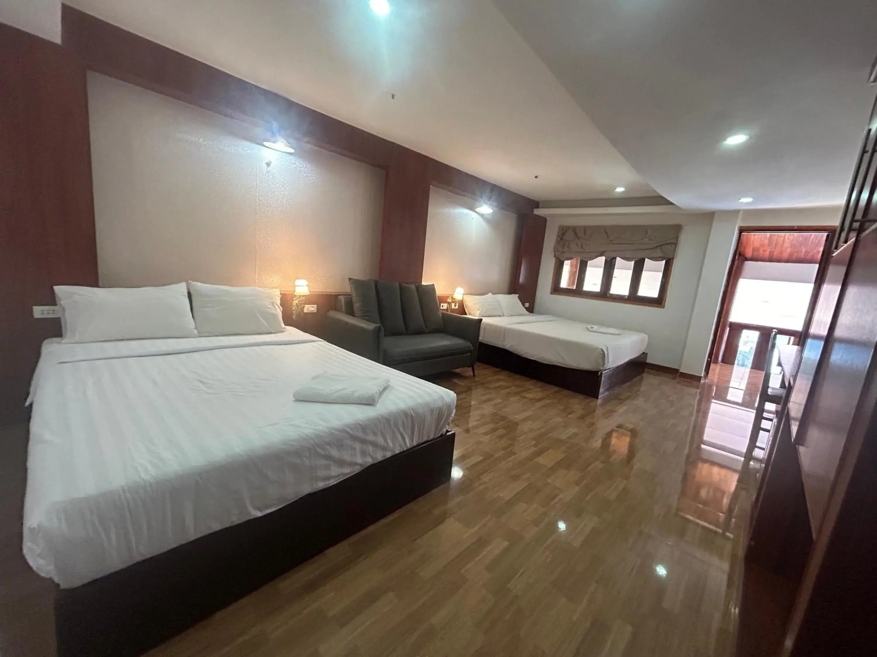 Bedroom, Bed in Vang Vieng Sky Mountain View Hotel Bedroom, Bed in Vang Vieng Sky Mountain View Hotel