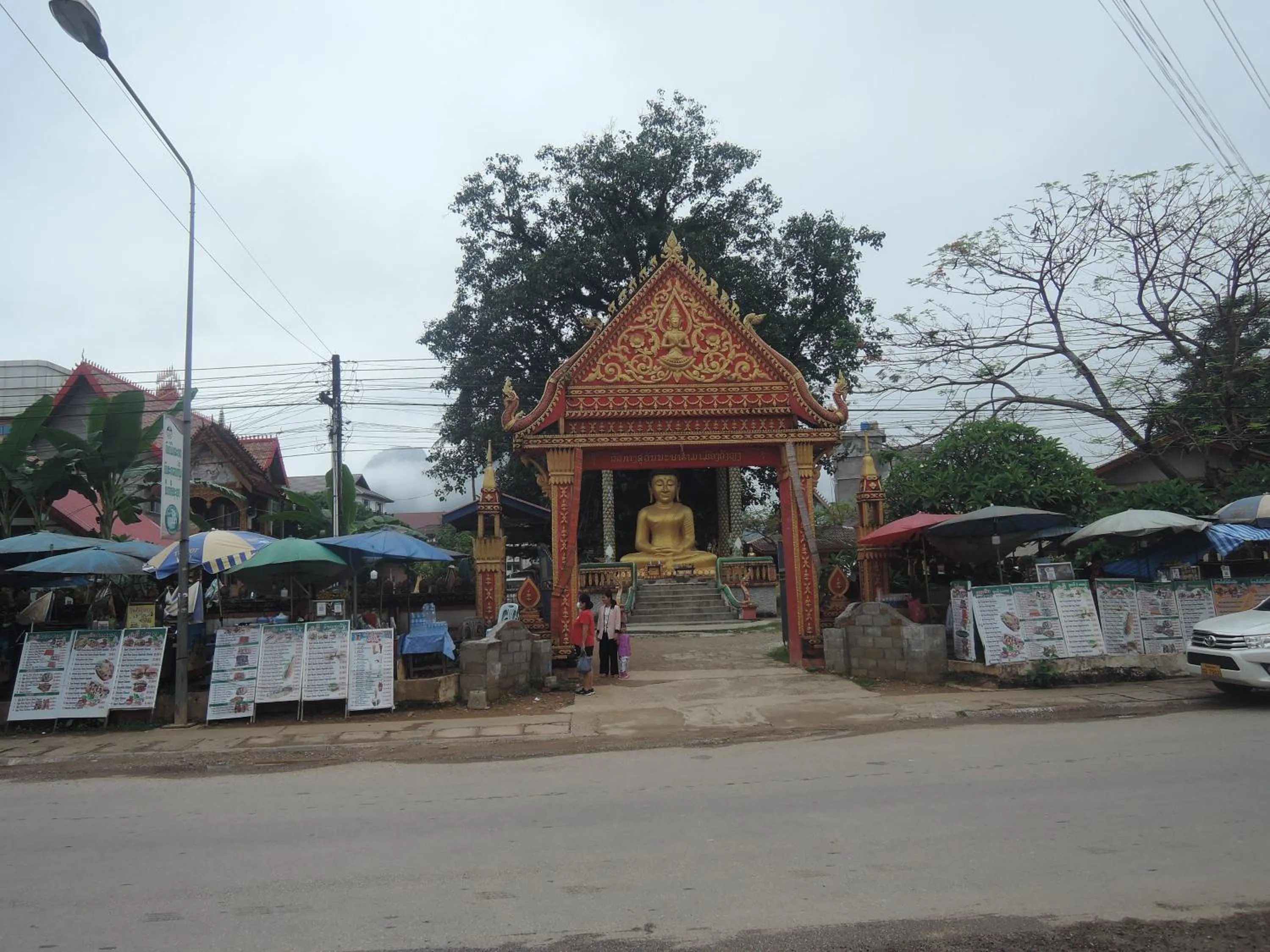 Quiet street view in Vang Vieng Sky Mountain View Hotel