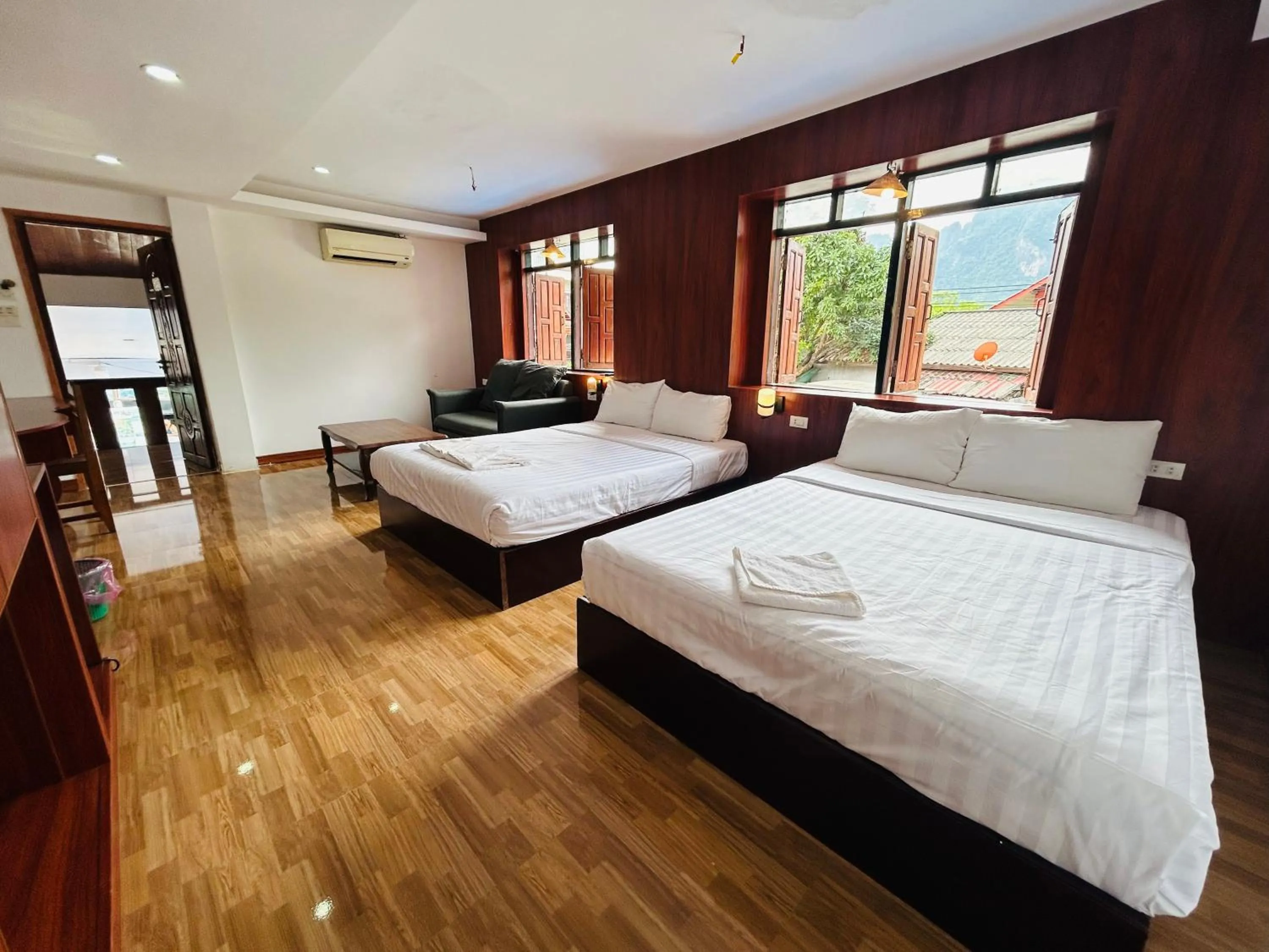 Photo of the whole room, Bed in Vang Vieng Sky Mountain View Hotel