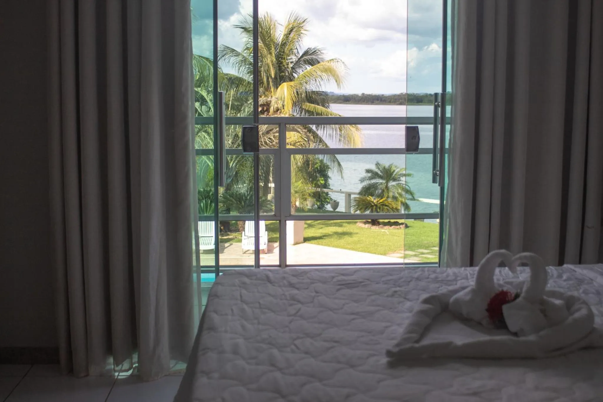 Natural landscape, Bed in Xingu Praia Hotel