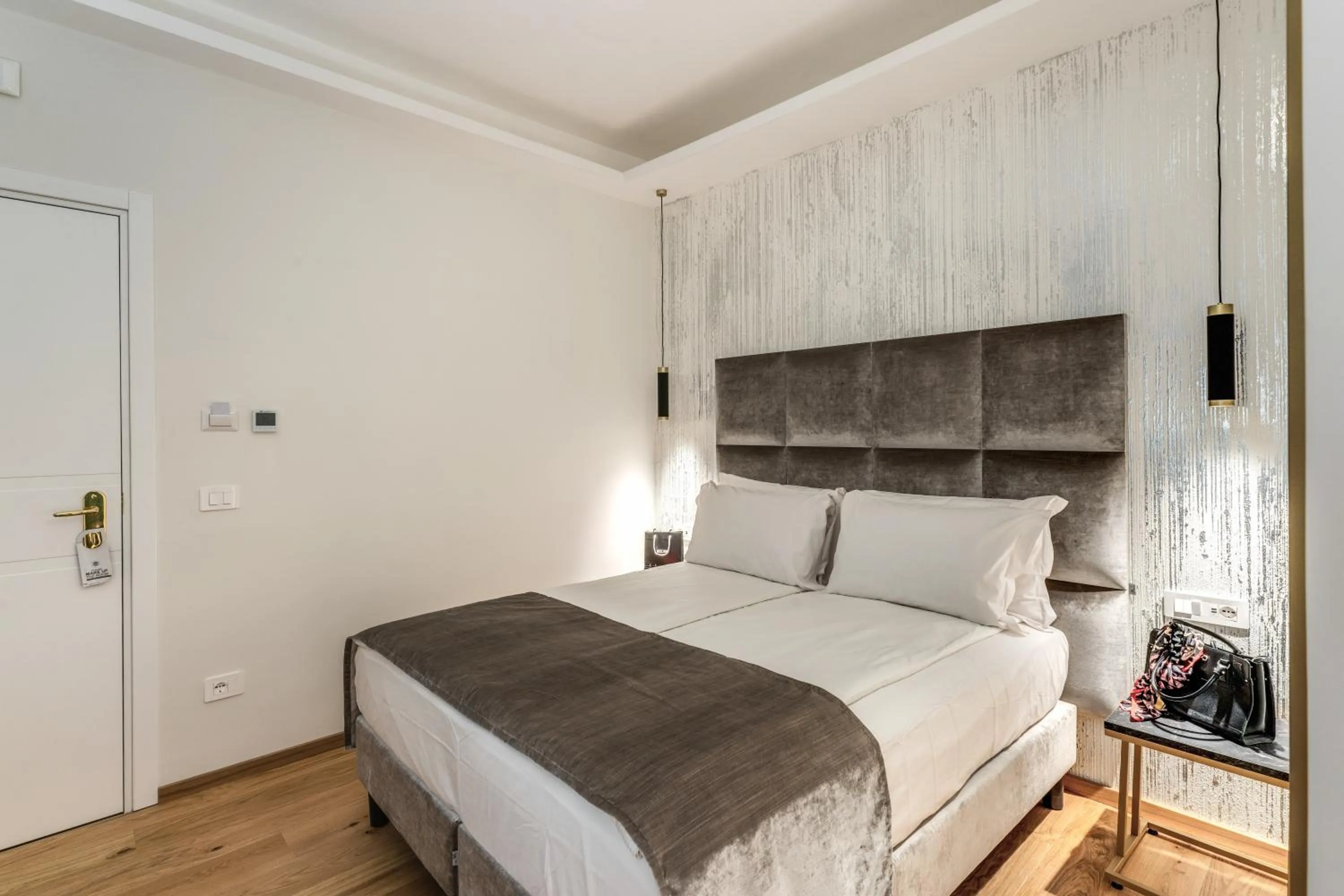 Bedroom, Bed in Goldoni 47