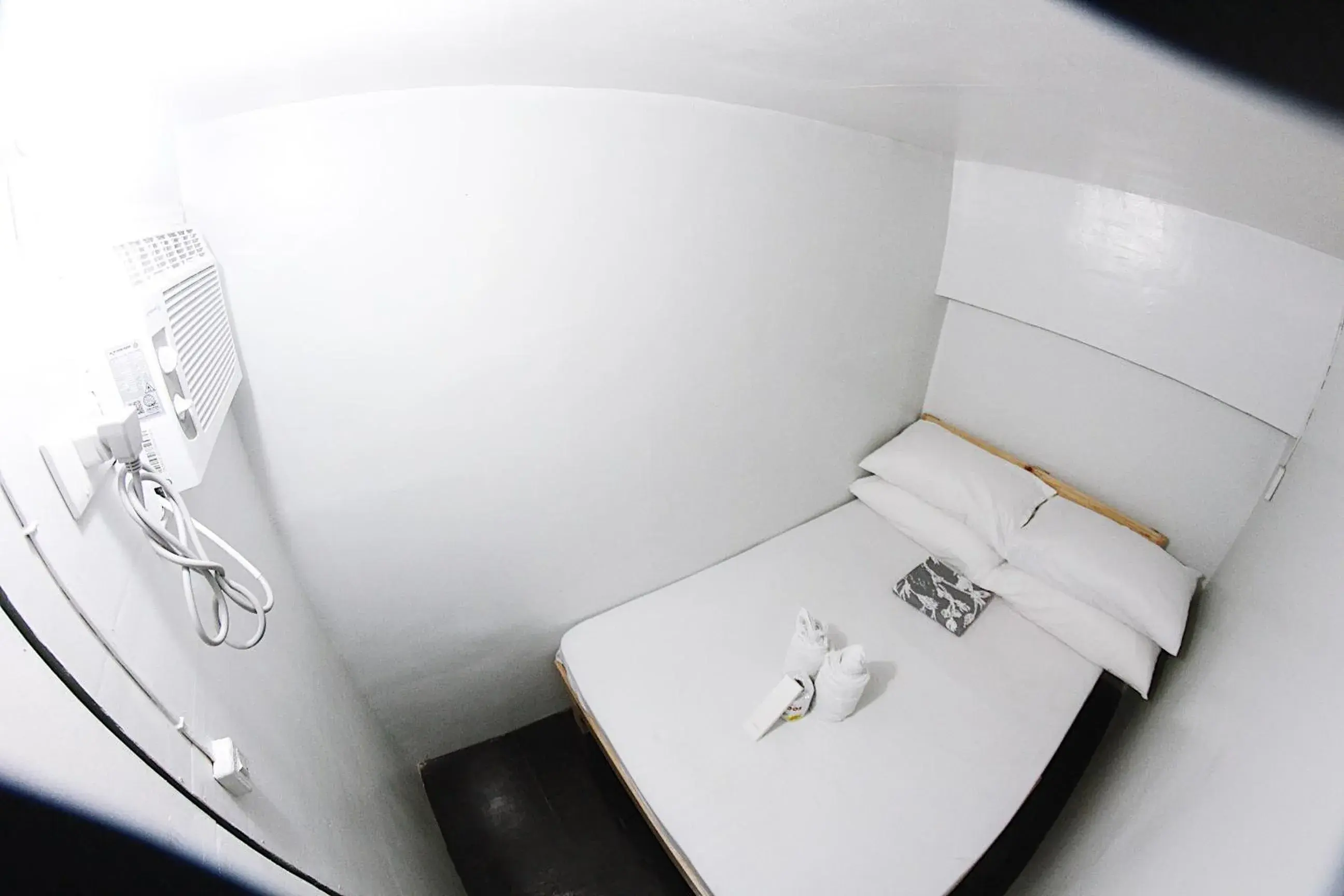 Bed in Dickem's Transient House Bed in Dickem's Transient House