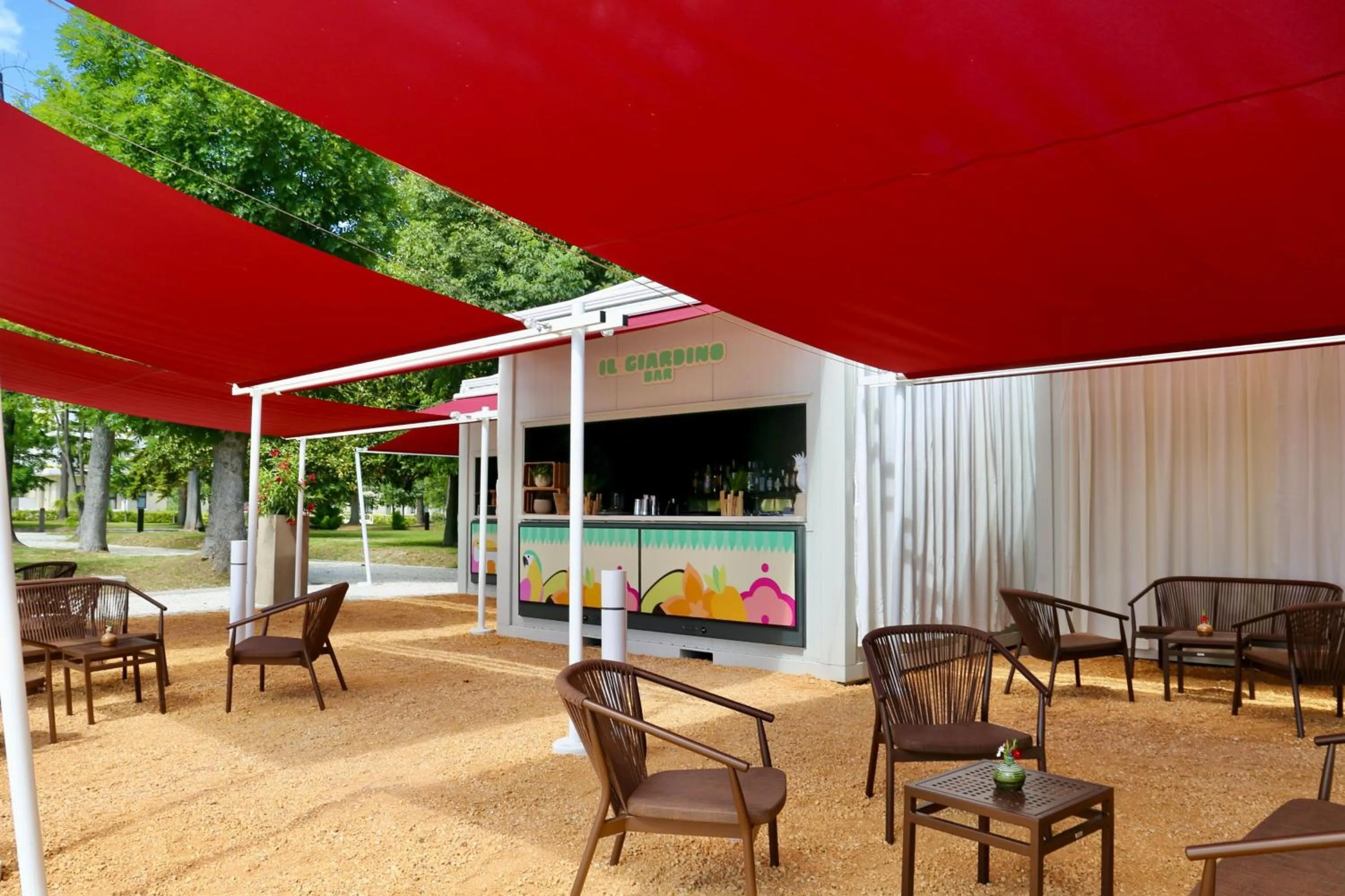 Lounge or bar in JW Marriott Venice Resort & Spa