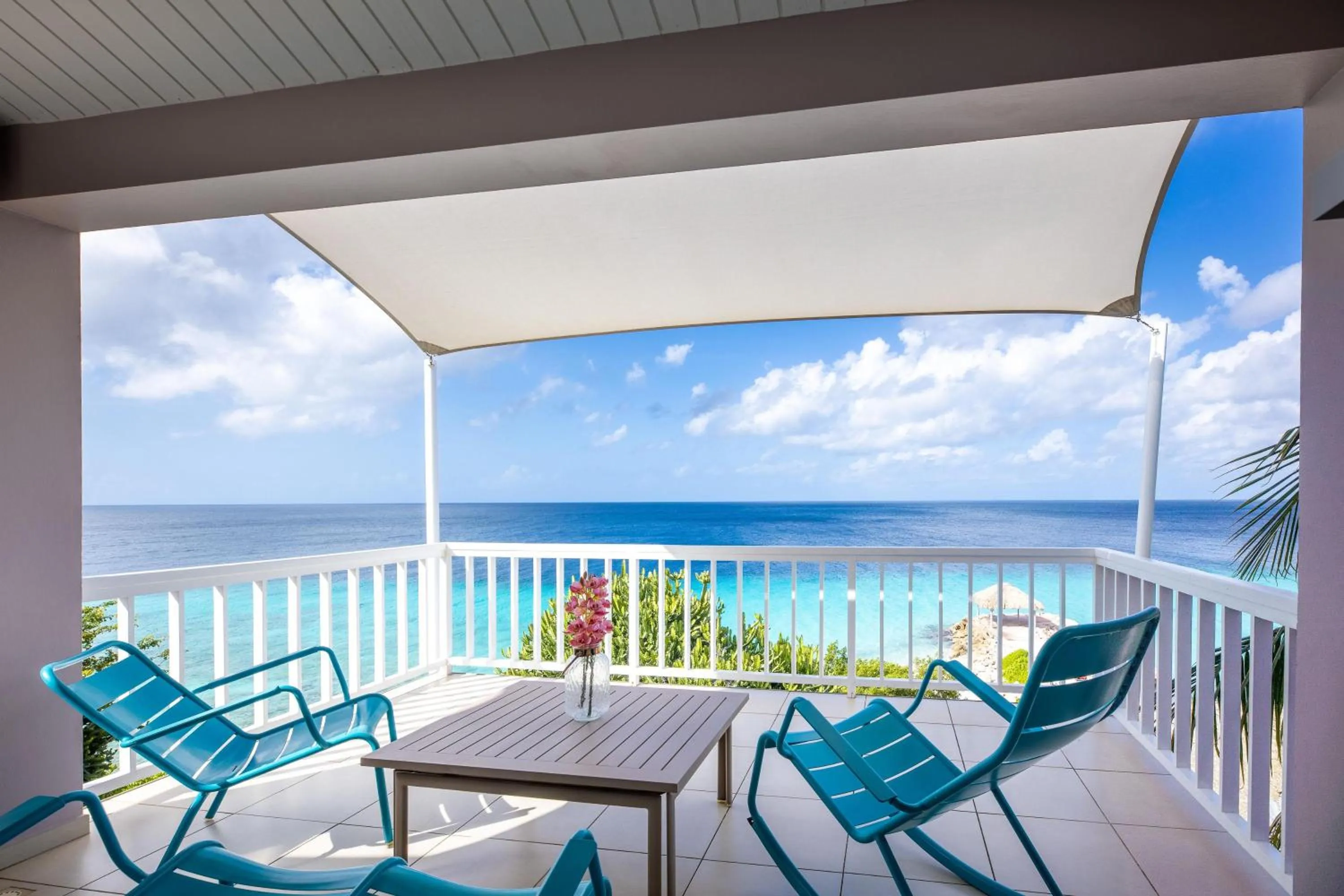 Photo of the whole room in Coral Estate Luxury Resort