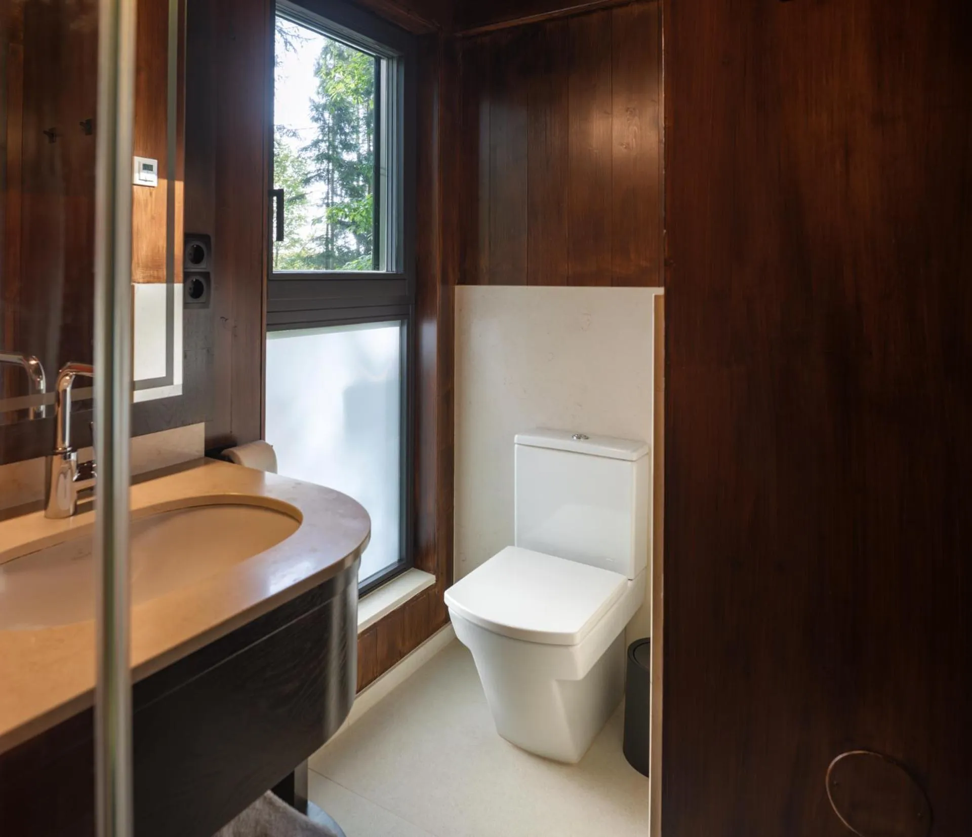 Toilet in edelførst Baumhäuser