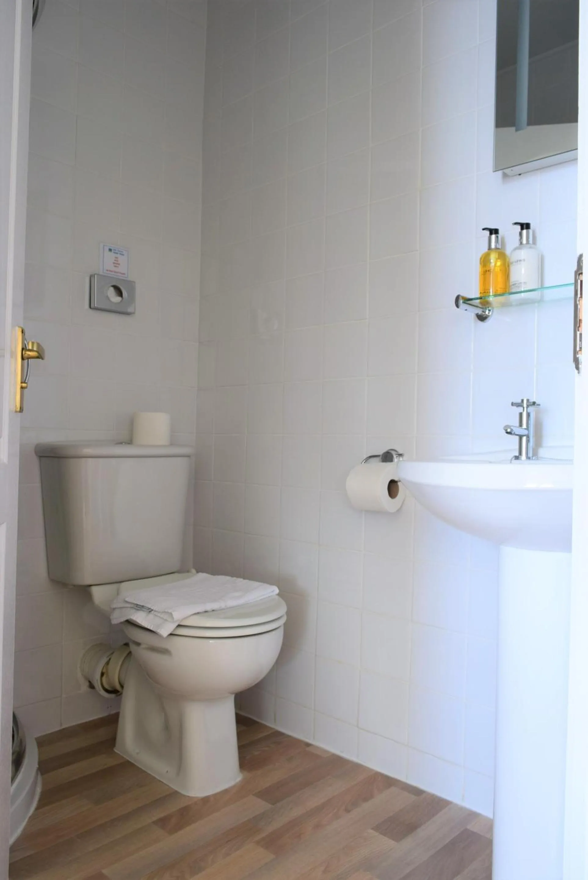 Bathroom in The View Guest House (Adults Only)