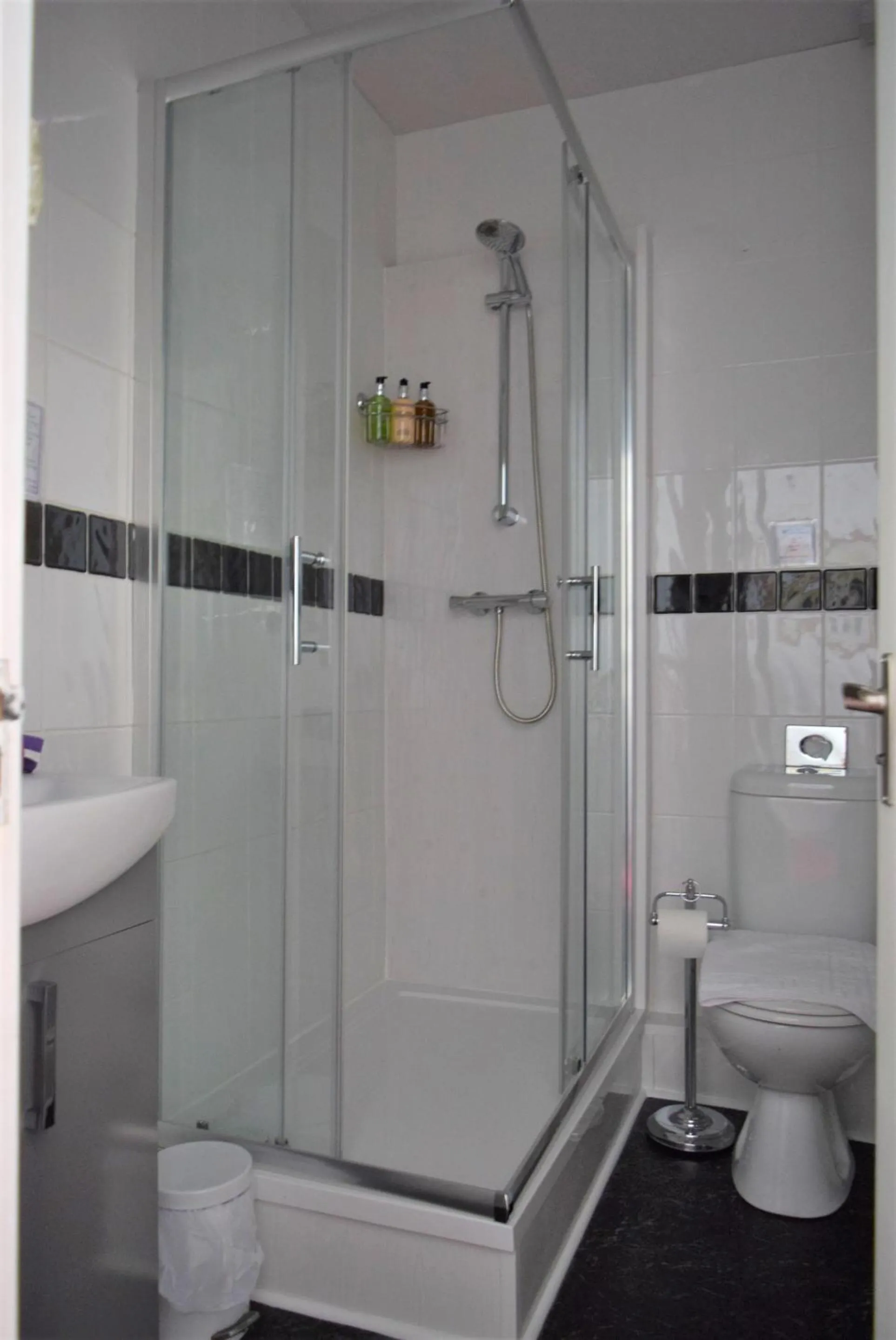 Bathroom in The View Guest House (Adults Only)