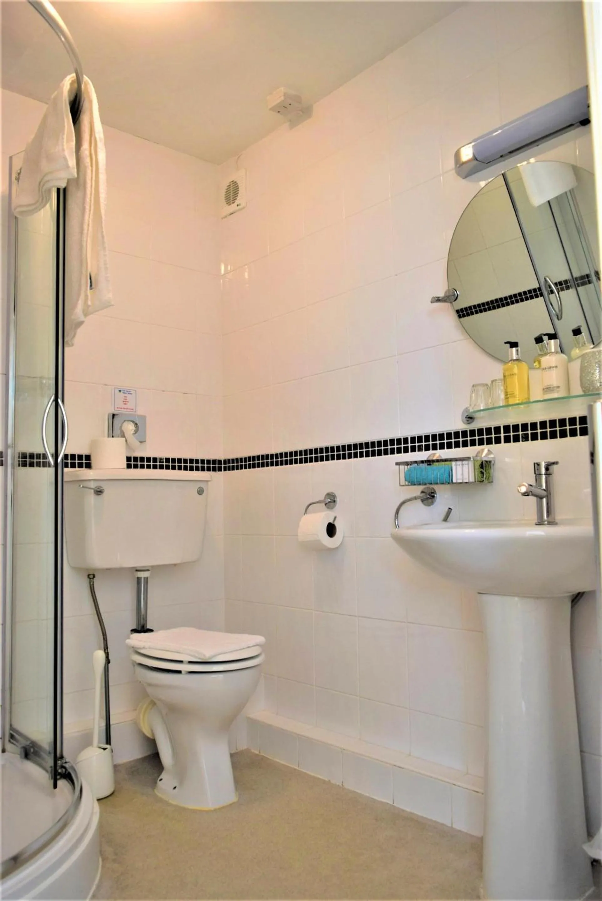 Bathroom in The View Guest House (Adults Only)