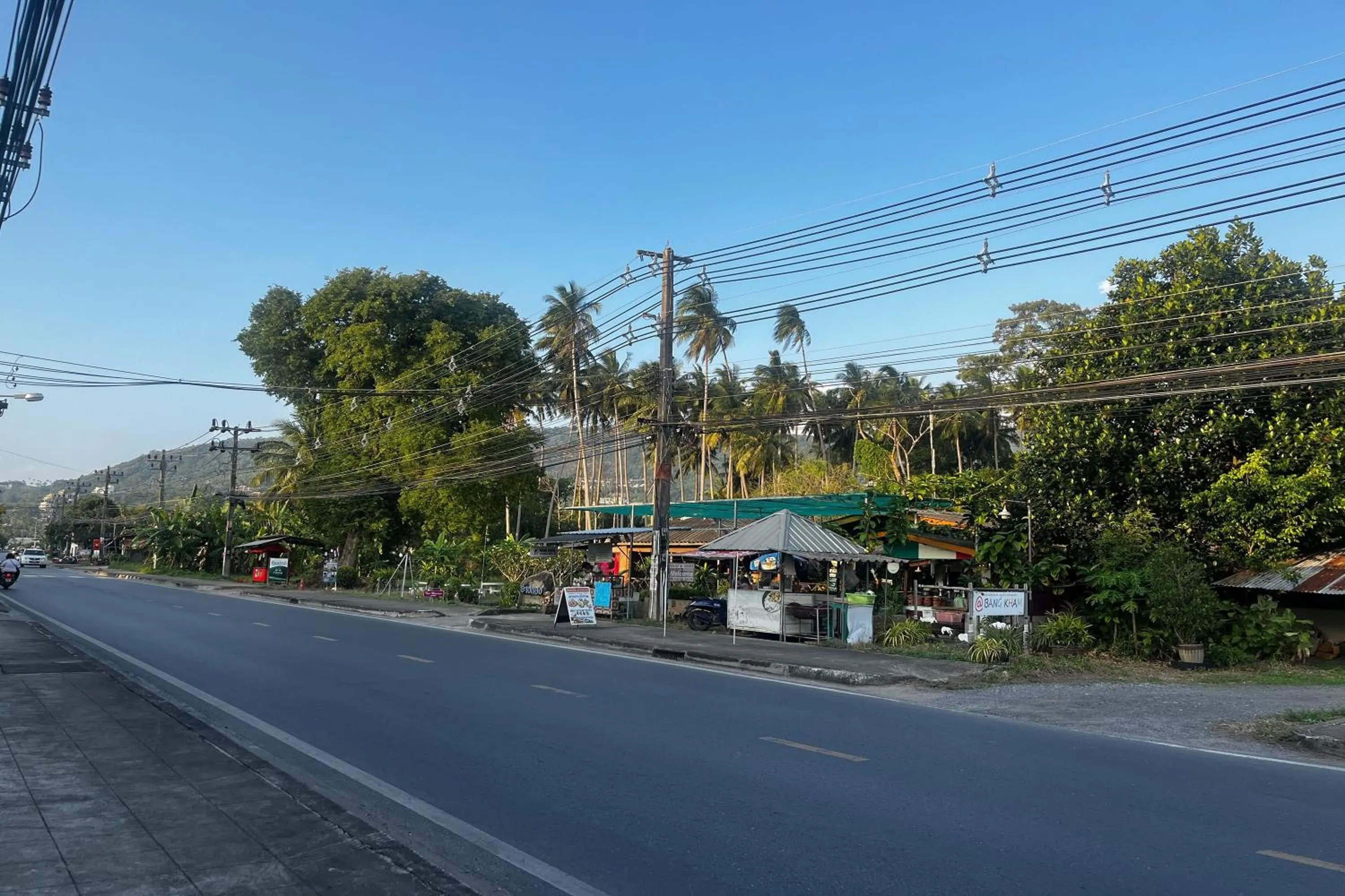 Neighbourhood in Room Beach Samui