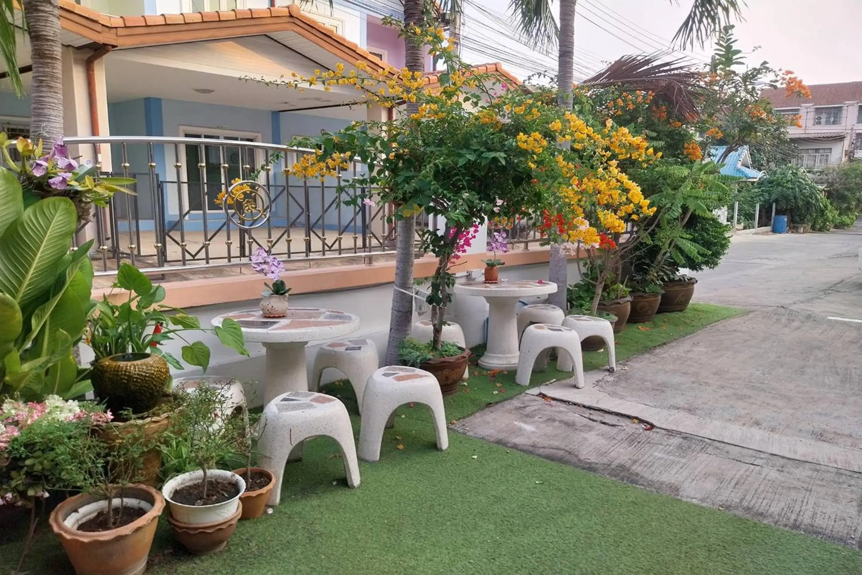 Property building in PF Resort Property building in PF Resort