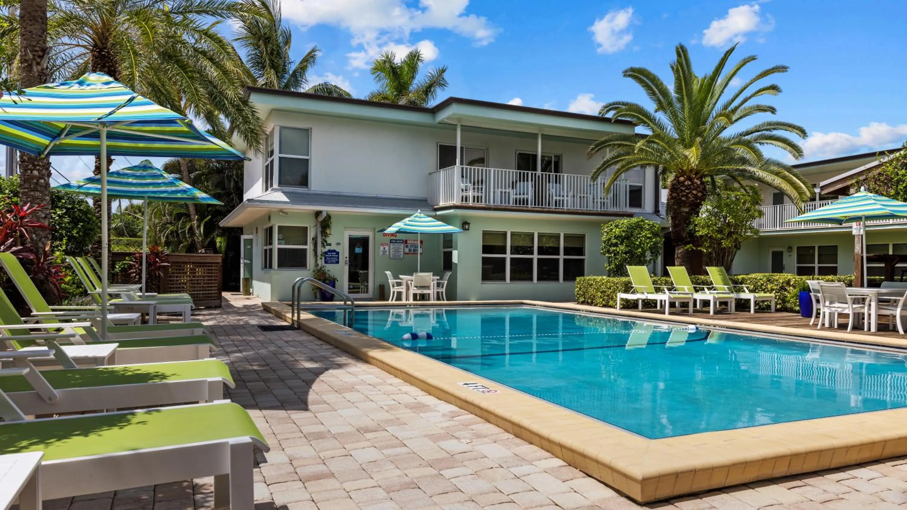 Pool view in Sun Dek Beach House