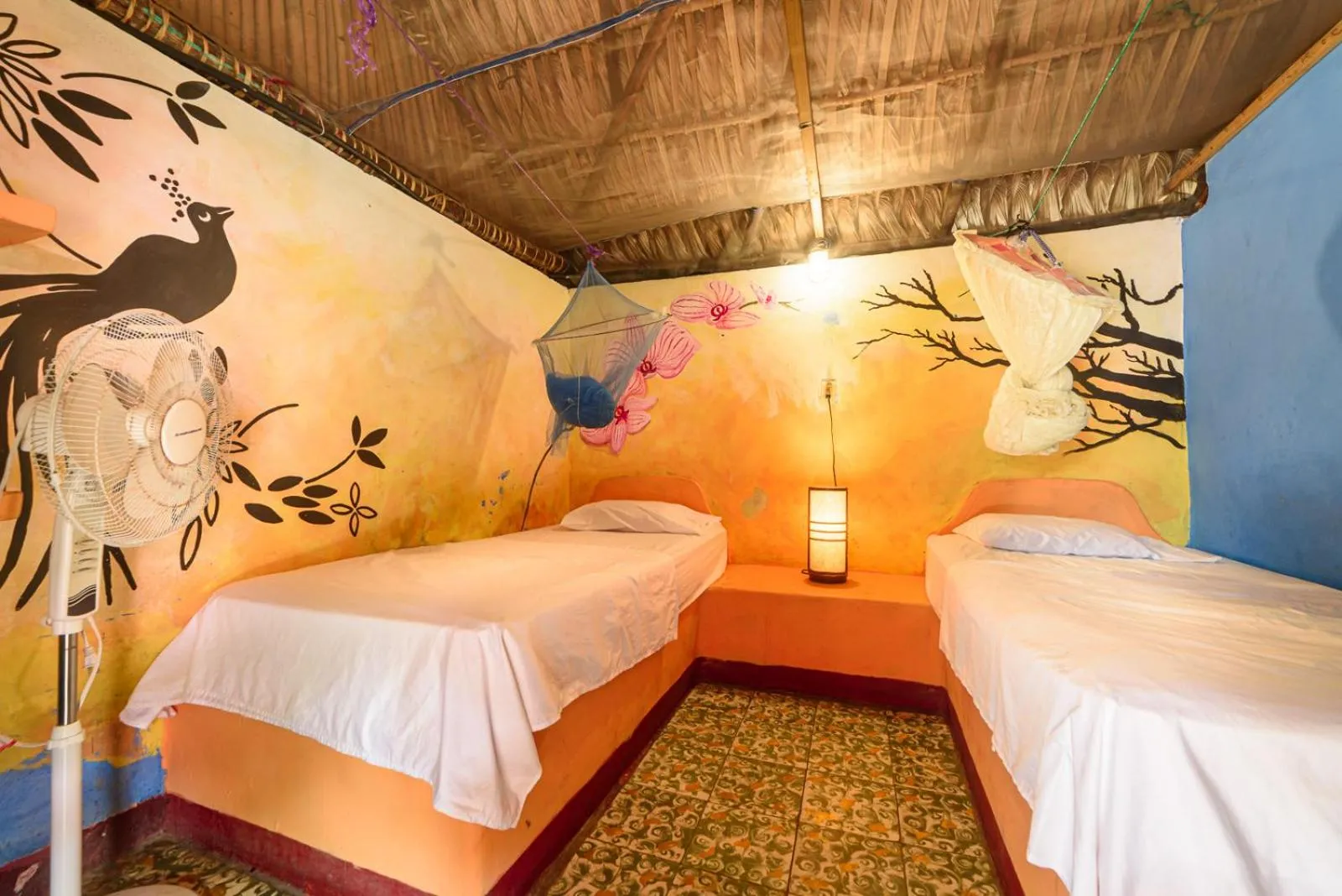 Twin Room with Shared Bathroom in Hotel El Delfin
