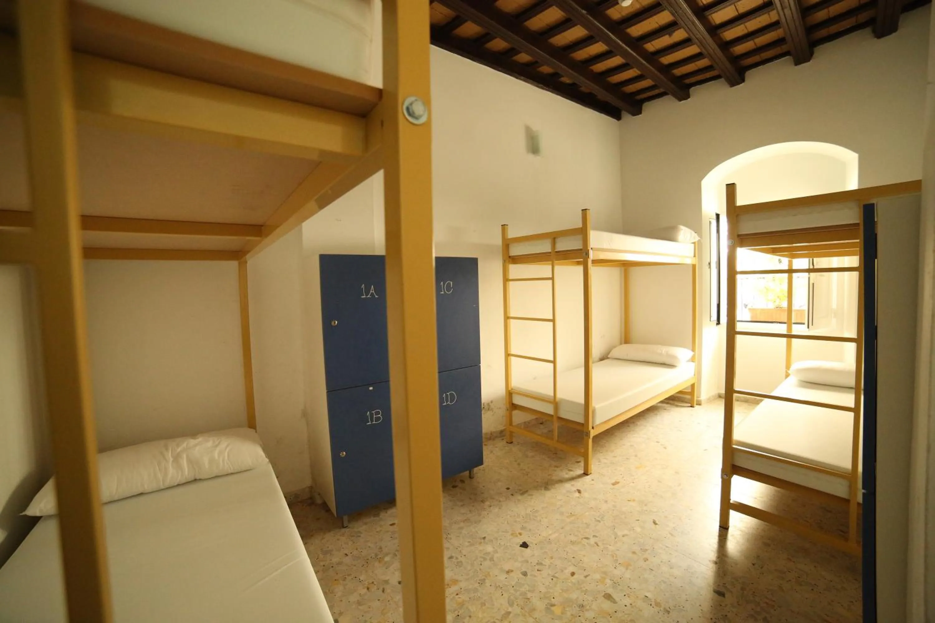 Bedroom, Bed in Wake up in Tarifa Hostel & Restaurant Lounge