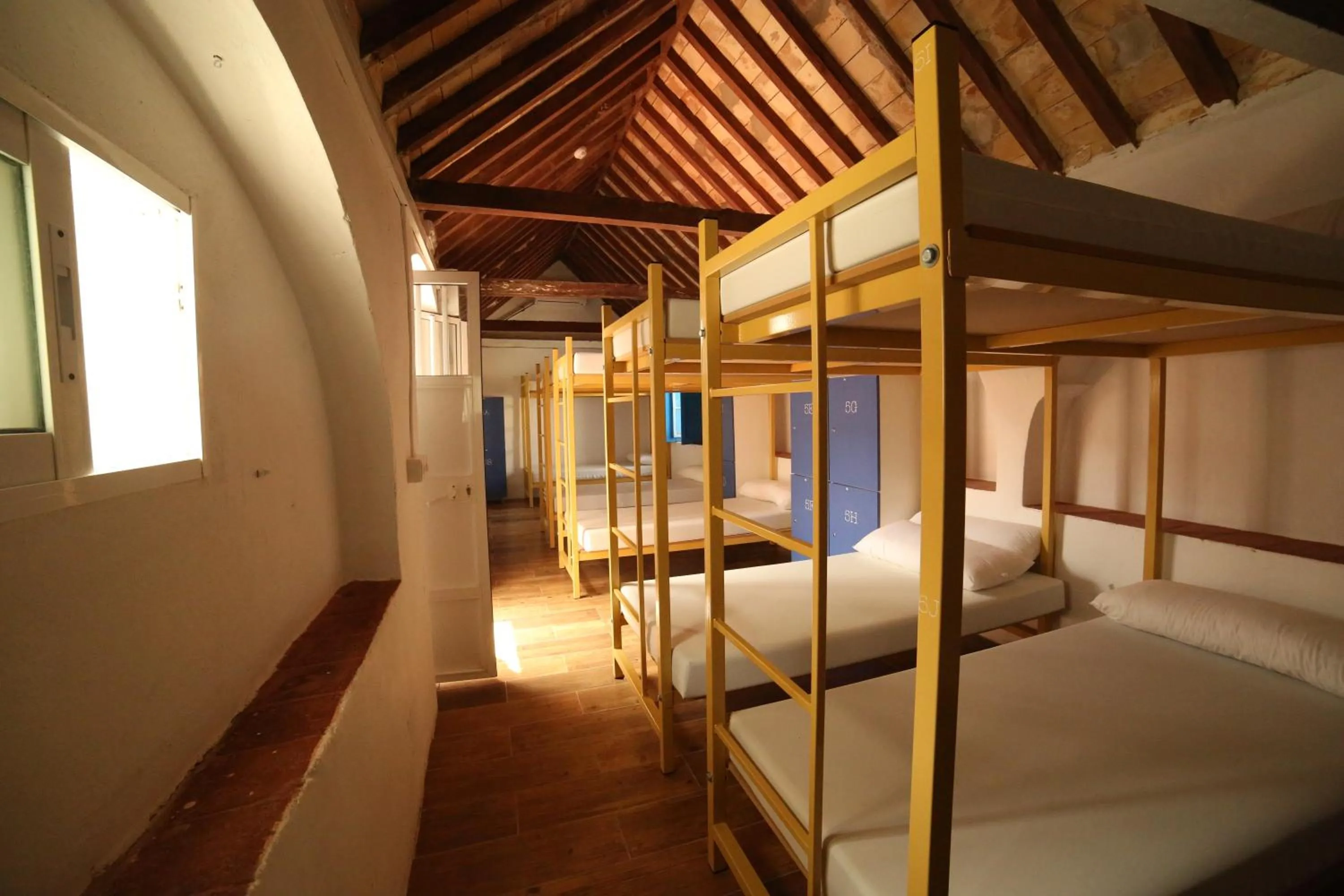 Bedroom, Bed in Wake up in Tarifa Hostel & Restaurant Lounge