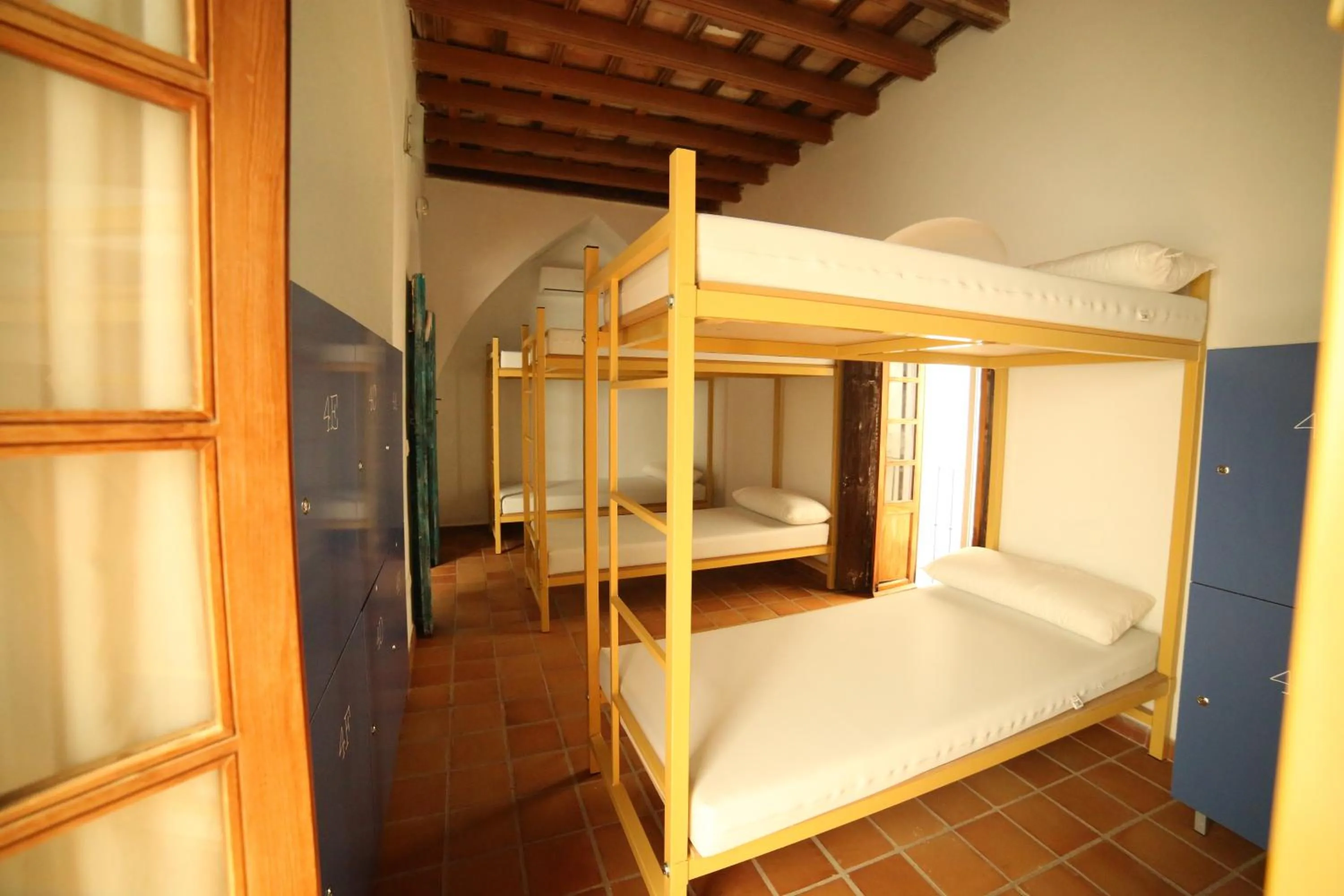 Bedroom, Bed in Wake up in Tarifa Hostel & Restaurant Lounge