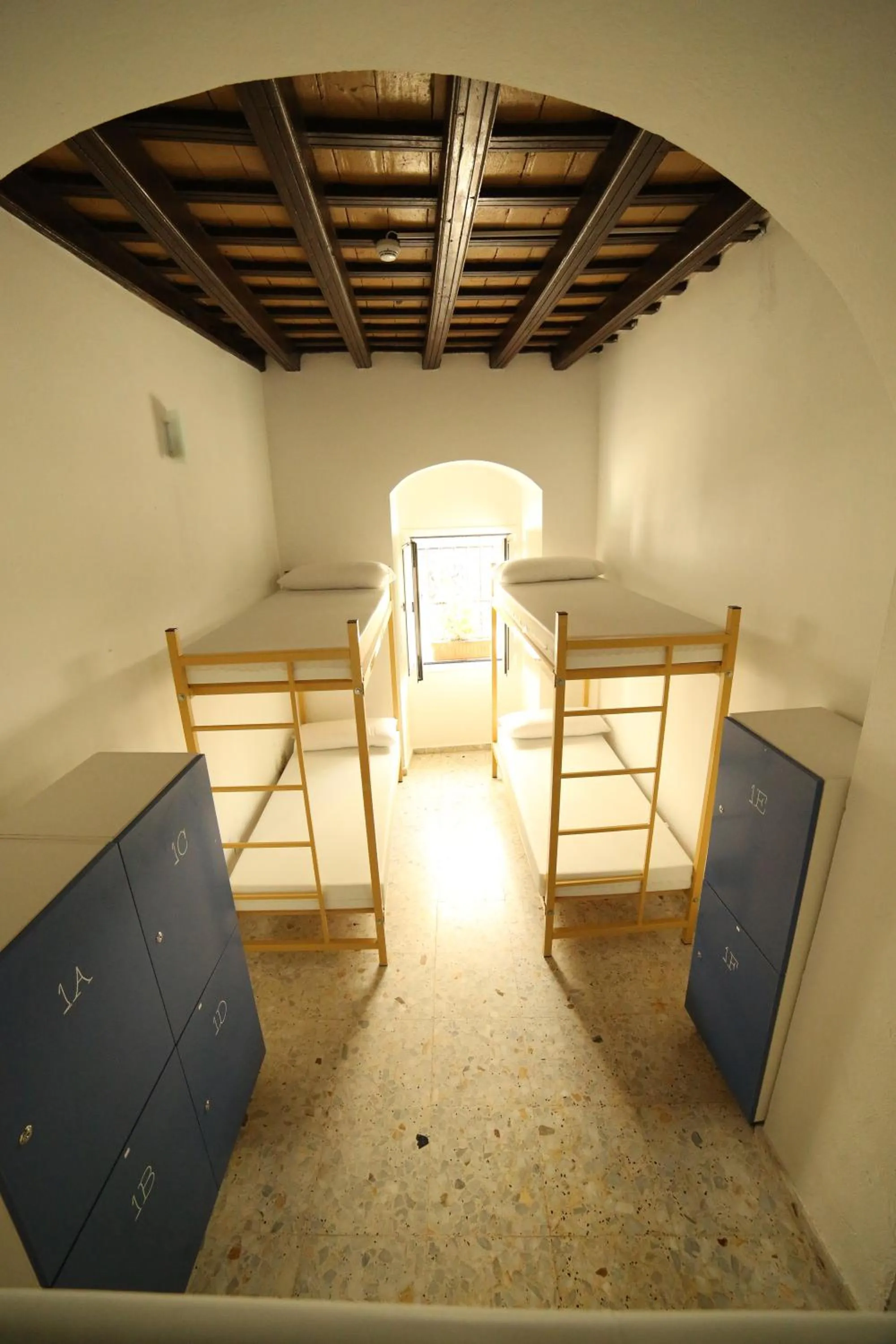 Bedroom in Wake up in Tarifa Hostel & Restaurant Lounge