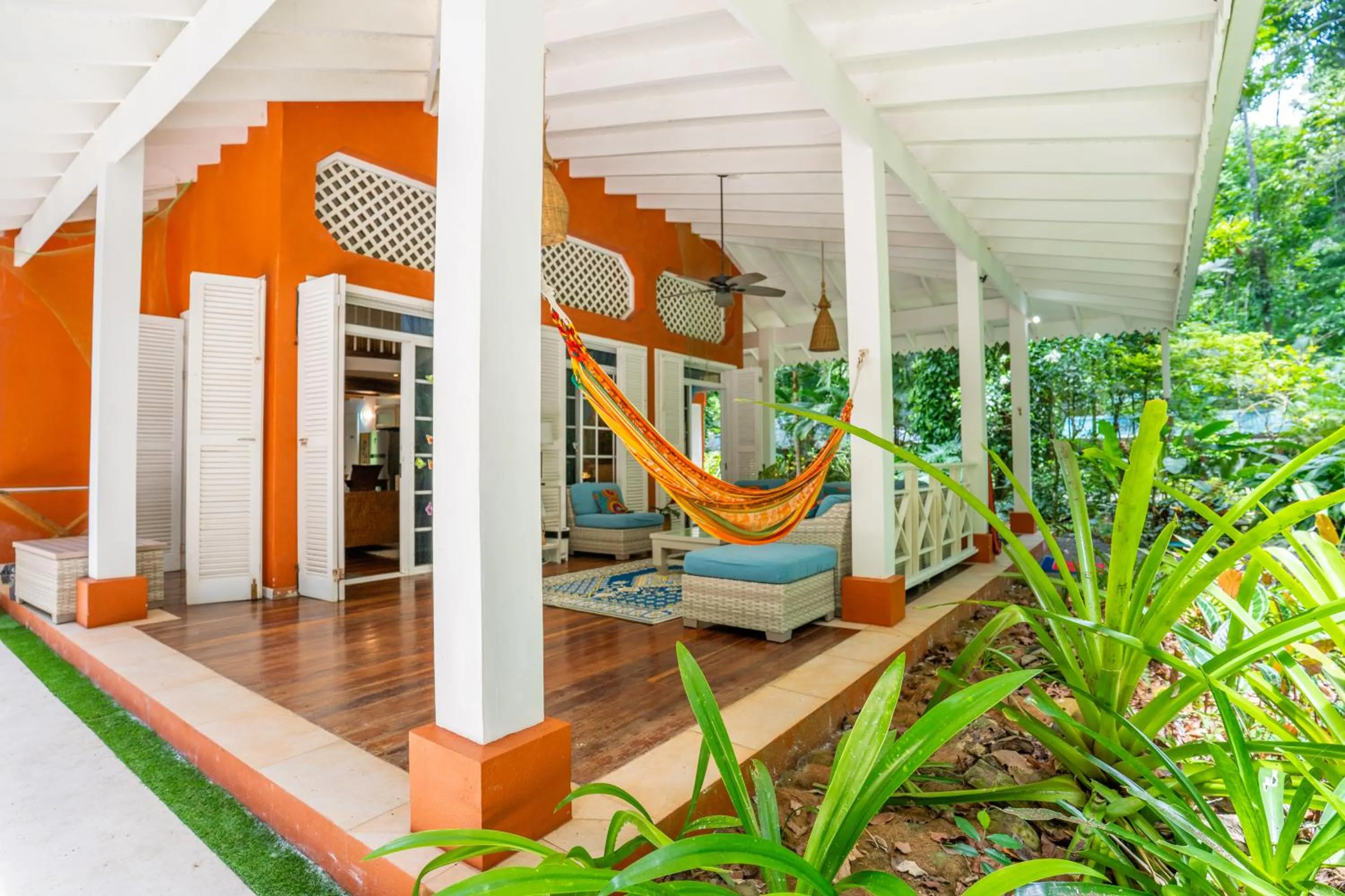 Patio in Casa Naranja