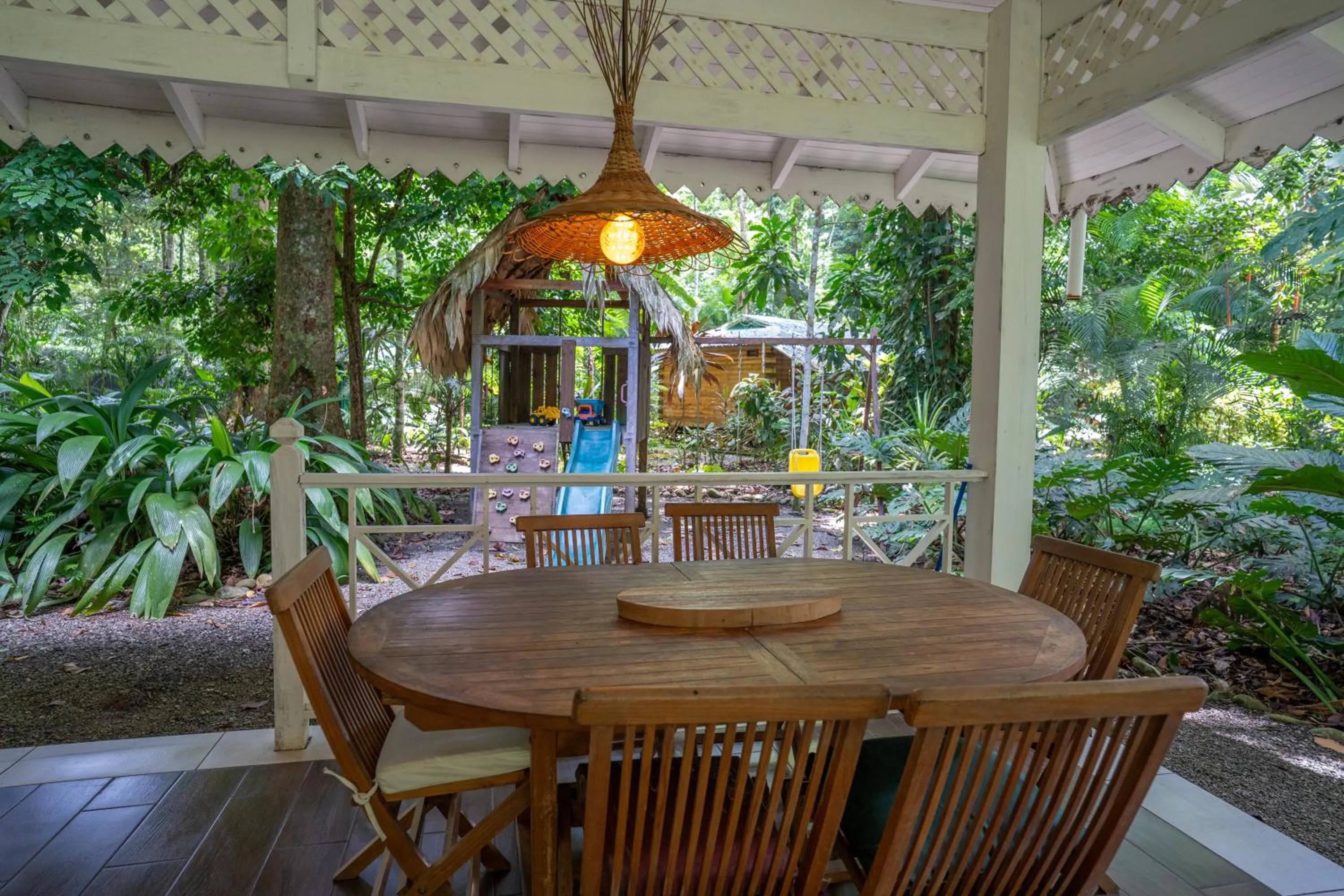 Patio in Casa Naranja