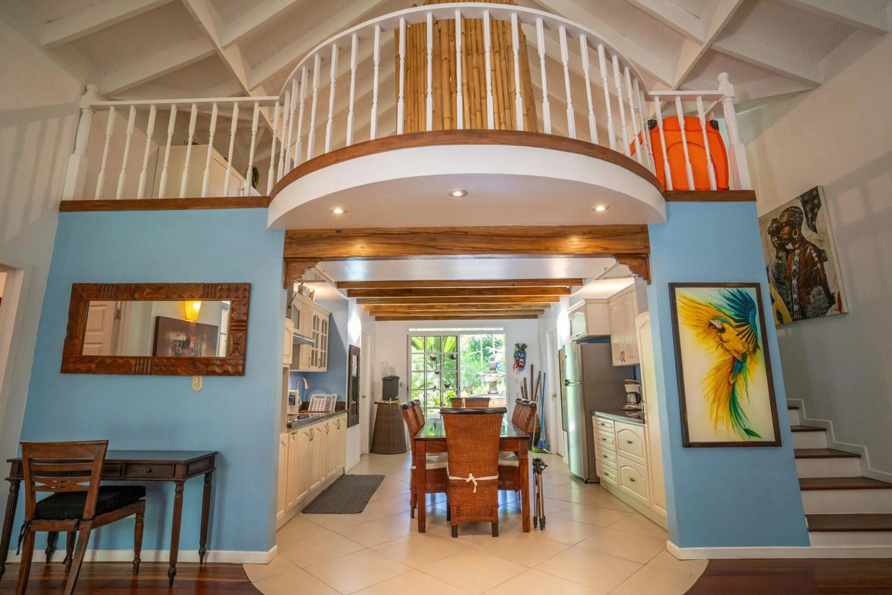 Kitchen or kitchenette in Casa Naranja