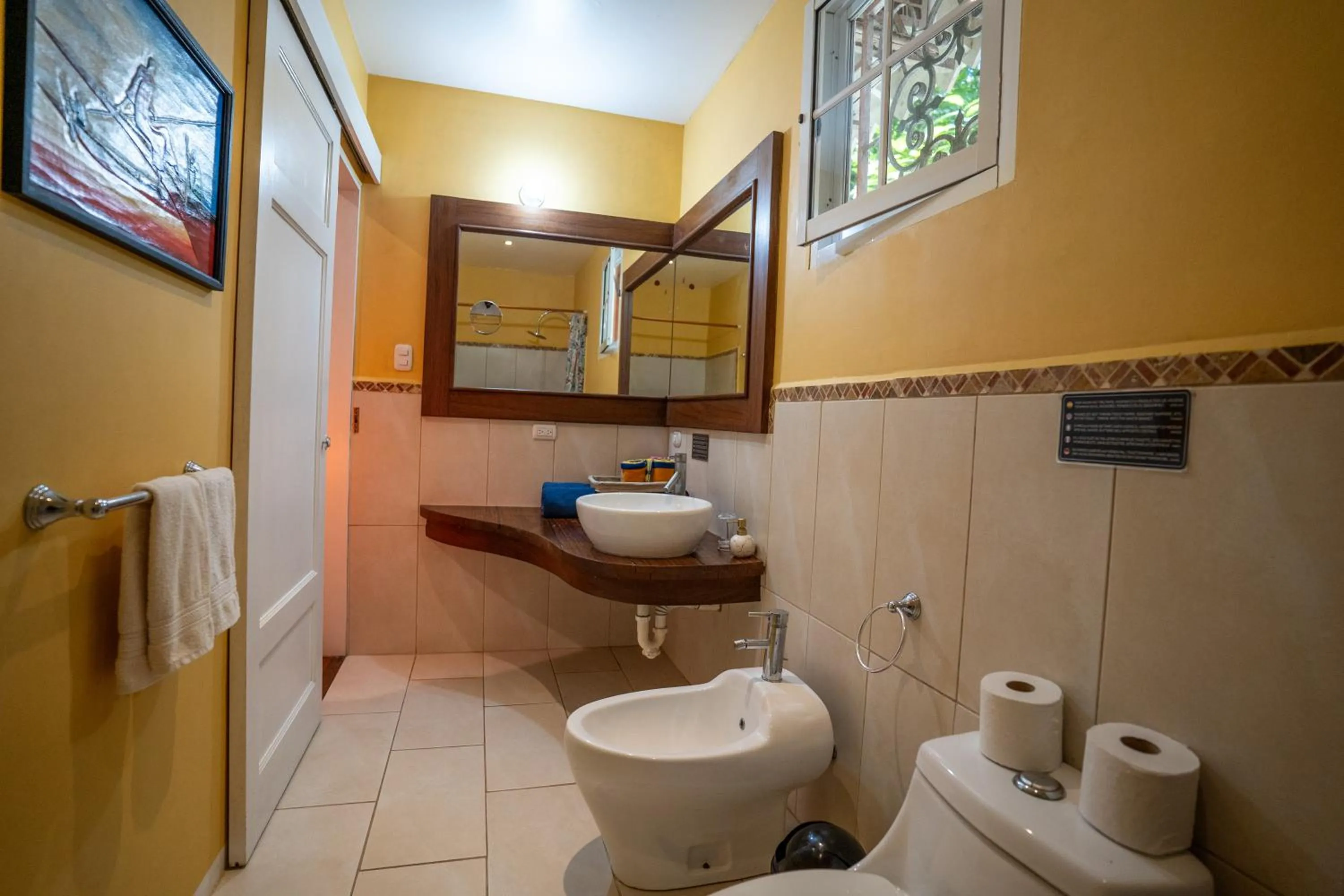 Shower in Casa Naranja