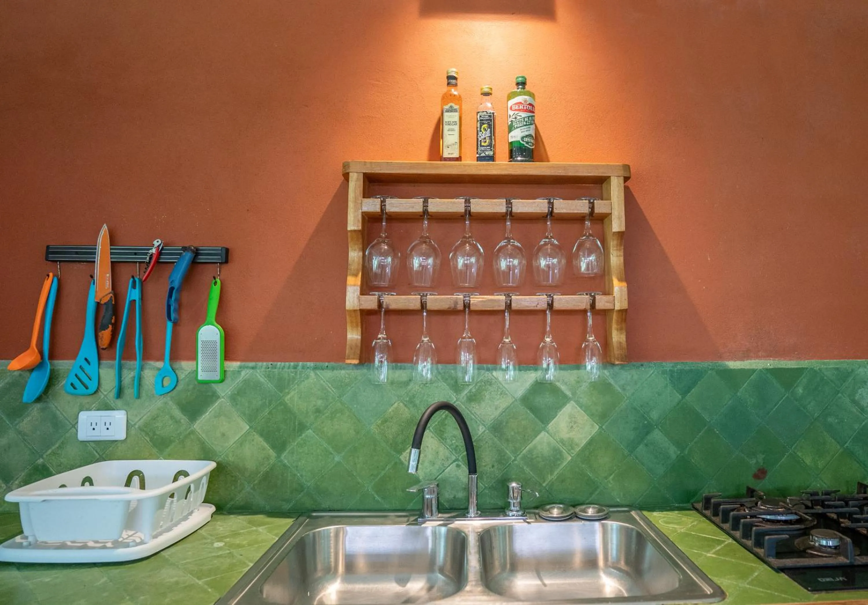 Kitchen or kitchenette in Casa Naranja