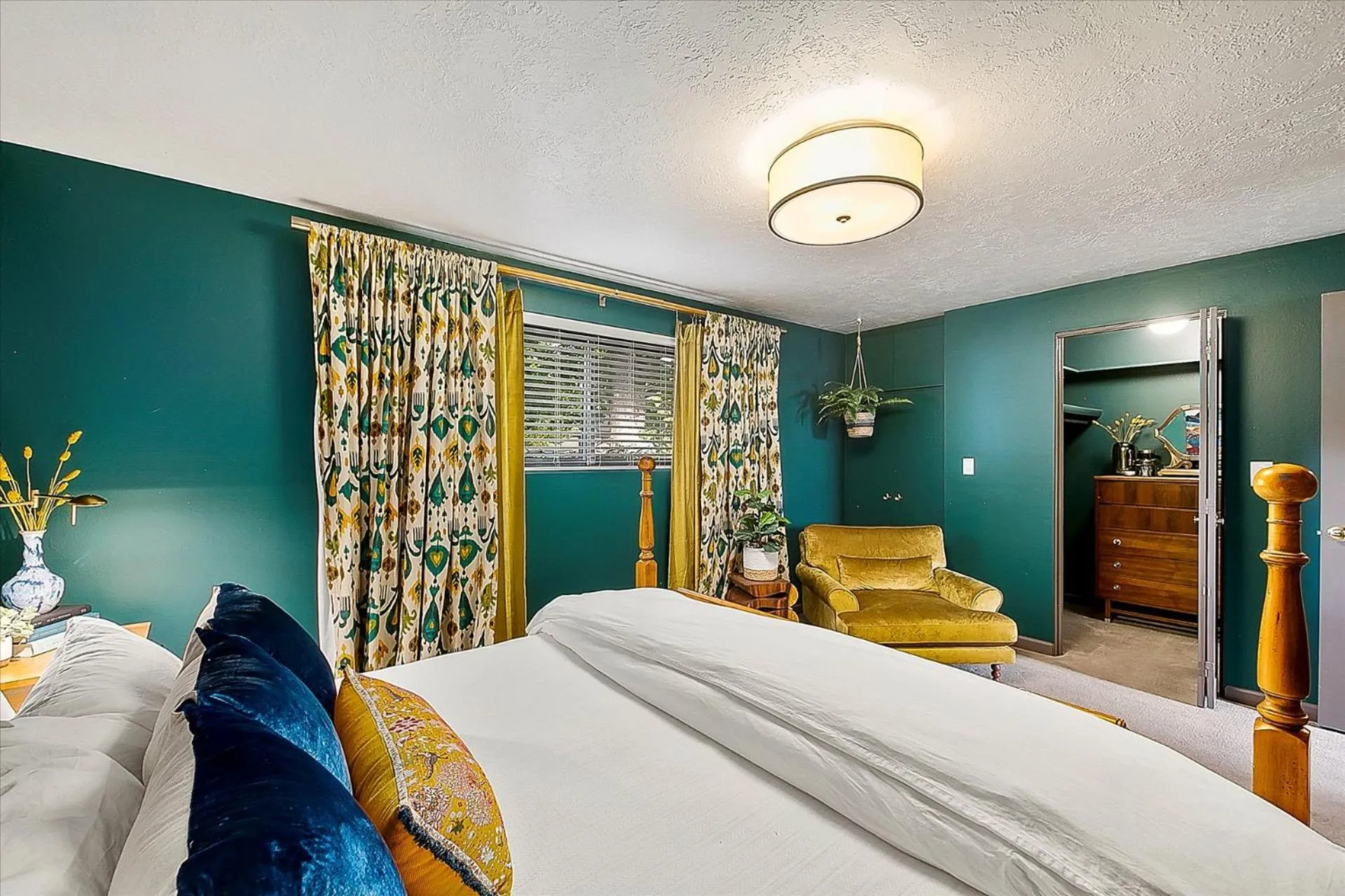 Bed in The East End Retreat
