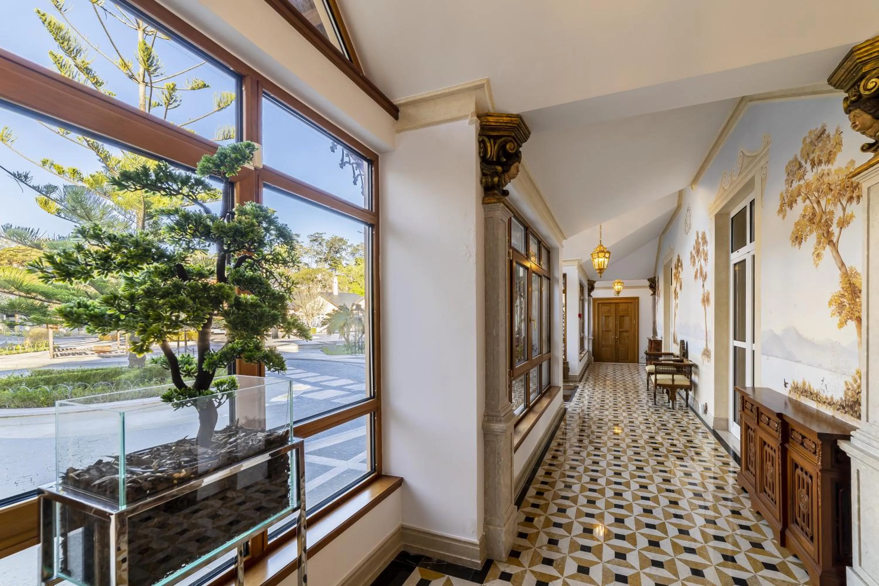 Facade/entrance in Sintra Marmoris Palace