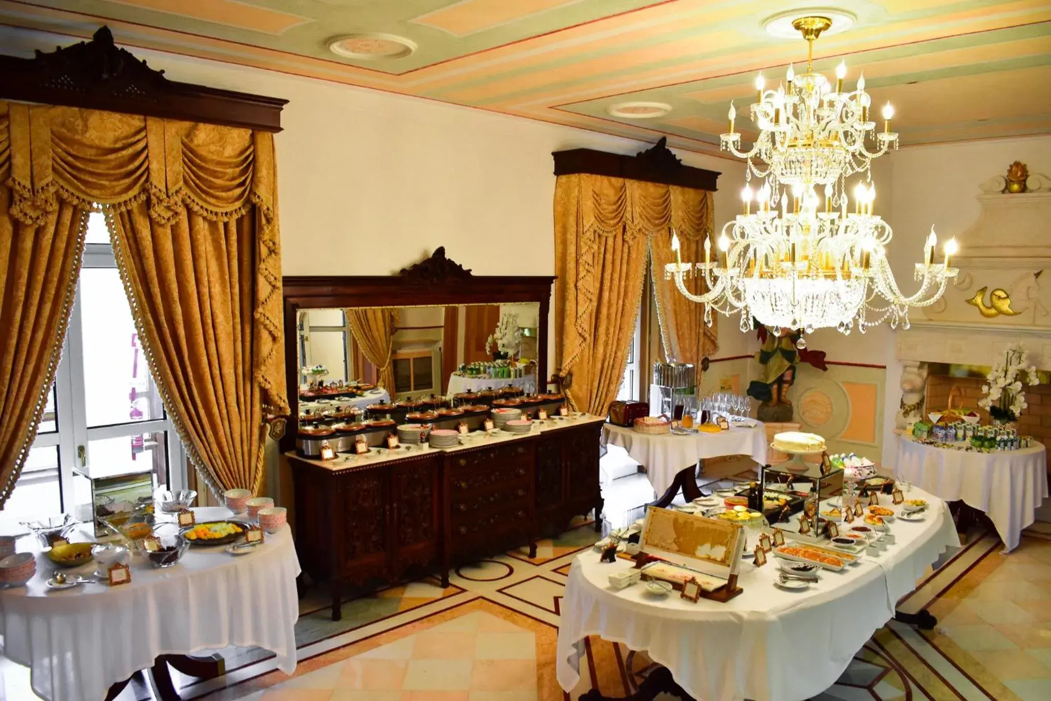 Food and drinks in Sintra Marmoris Palace Food and drinks in Sintra Marmoris Palace