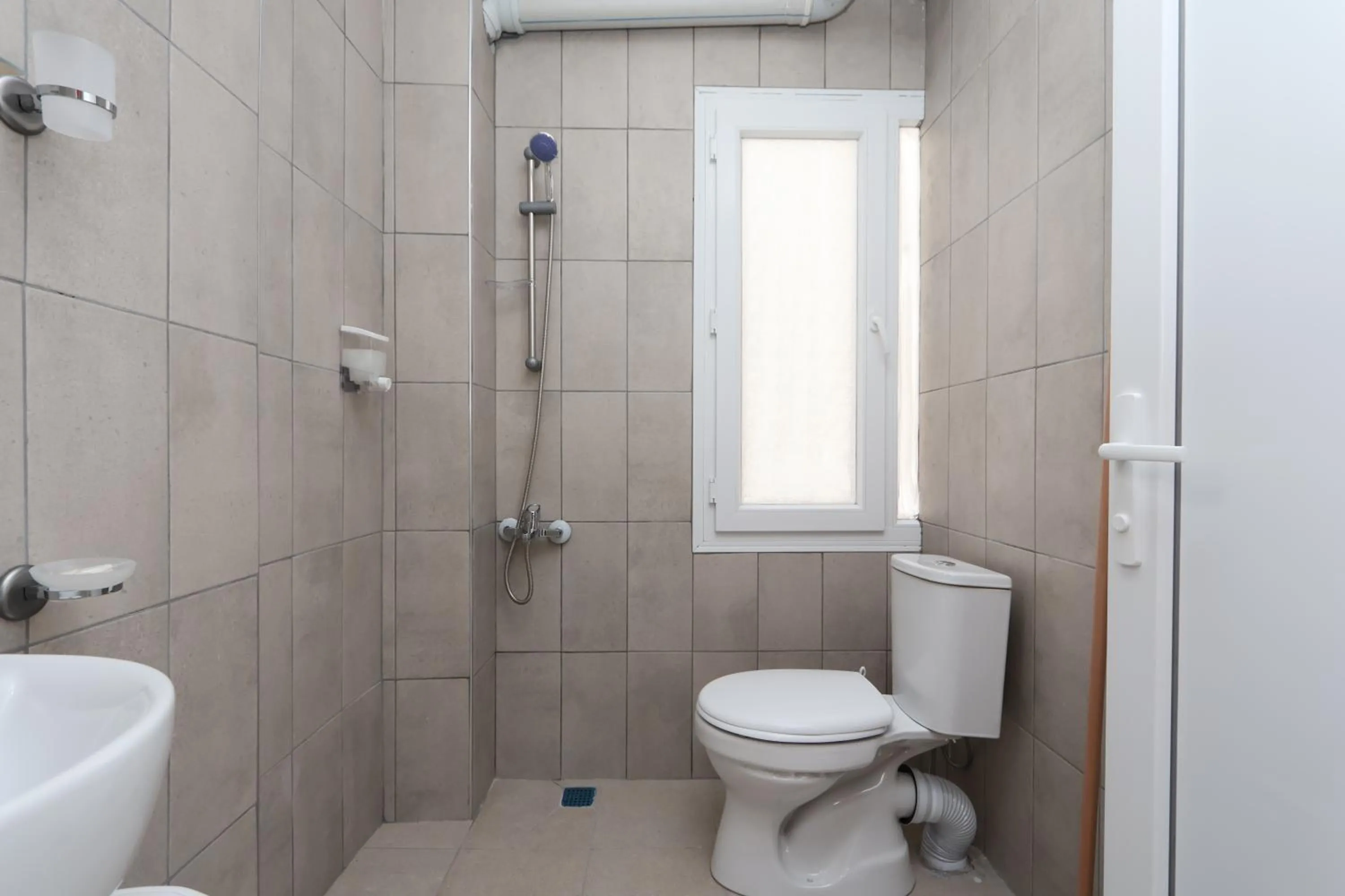 Toilet in Blue Life Hotel