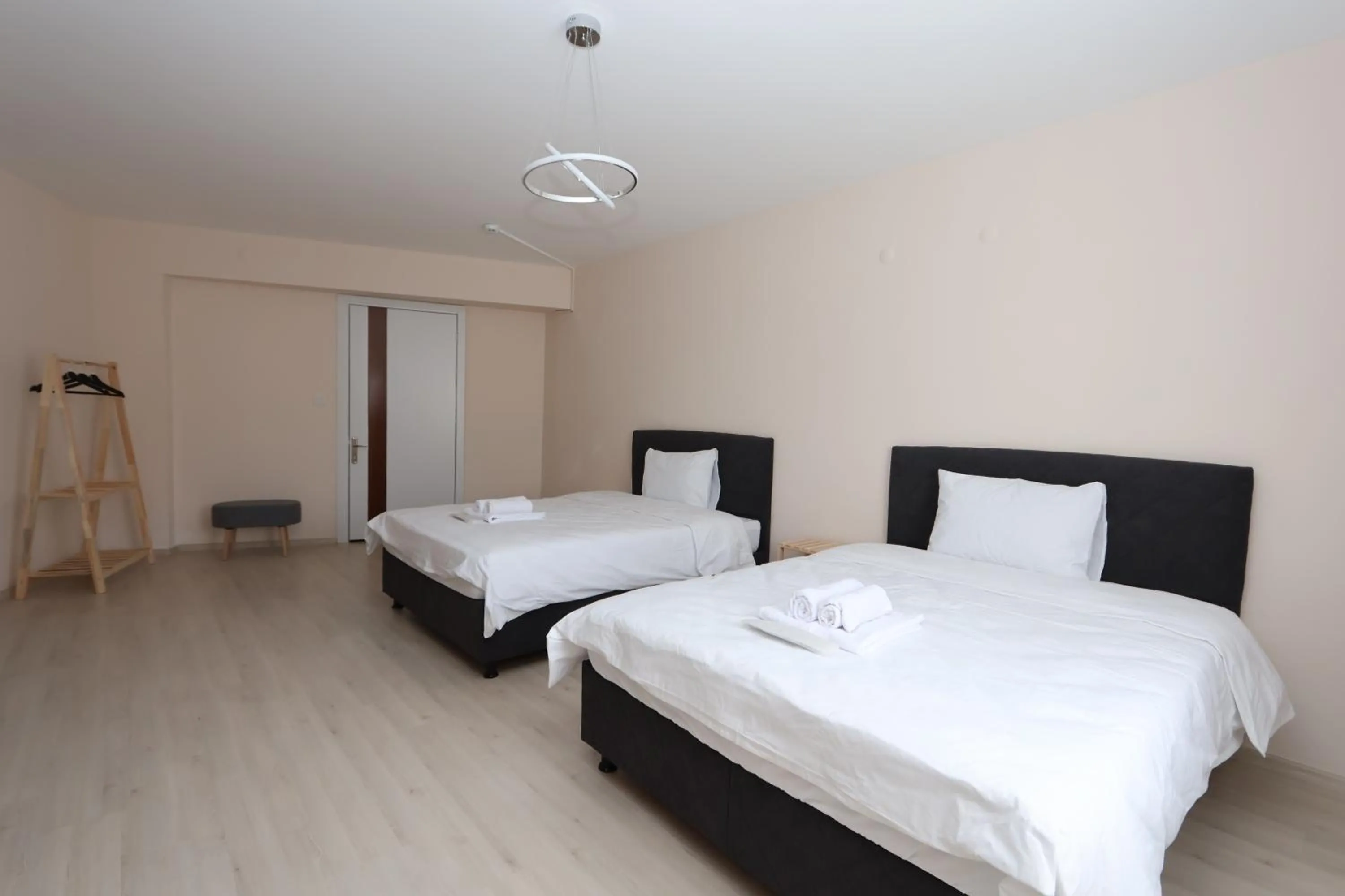 Photo of the whole room, Bed in Blue Life Hotel