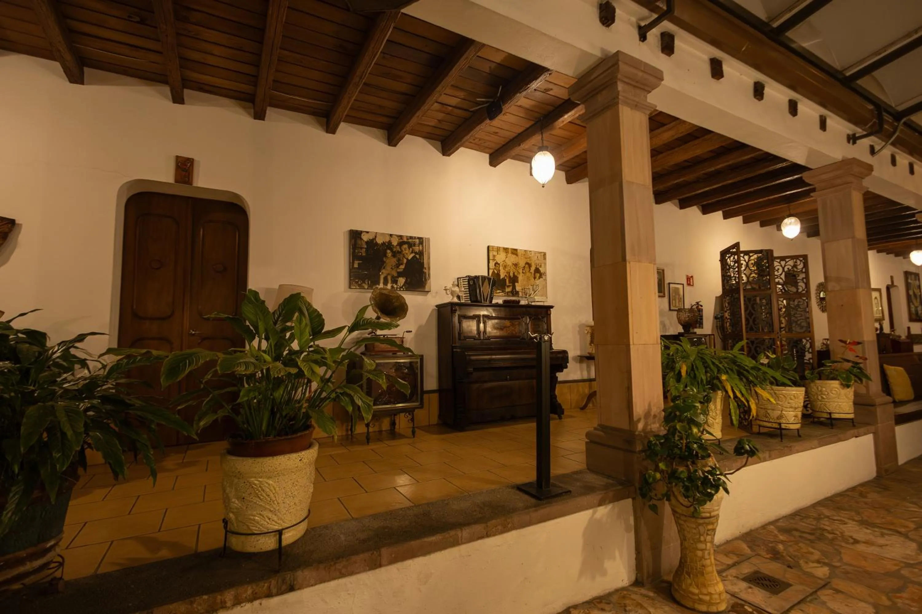 Property building in Hotel-Boutique La Casa De Los Recuerdos