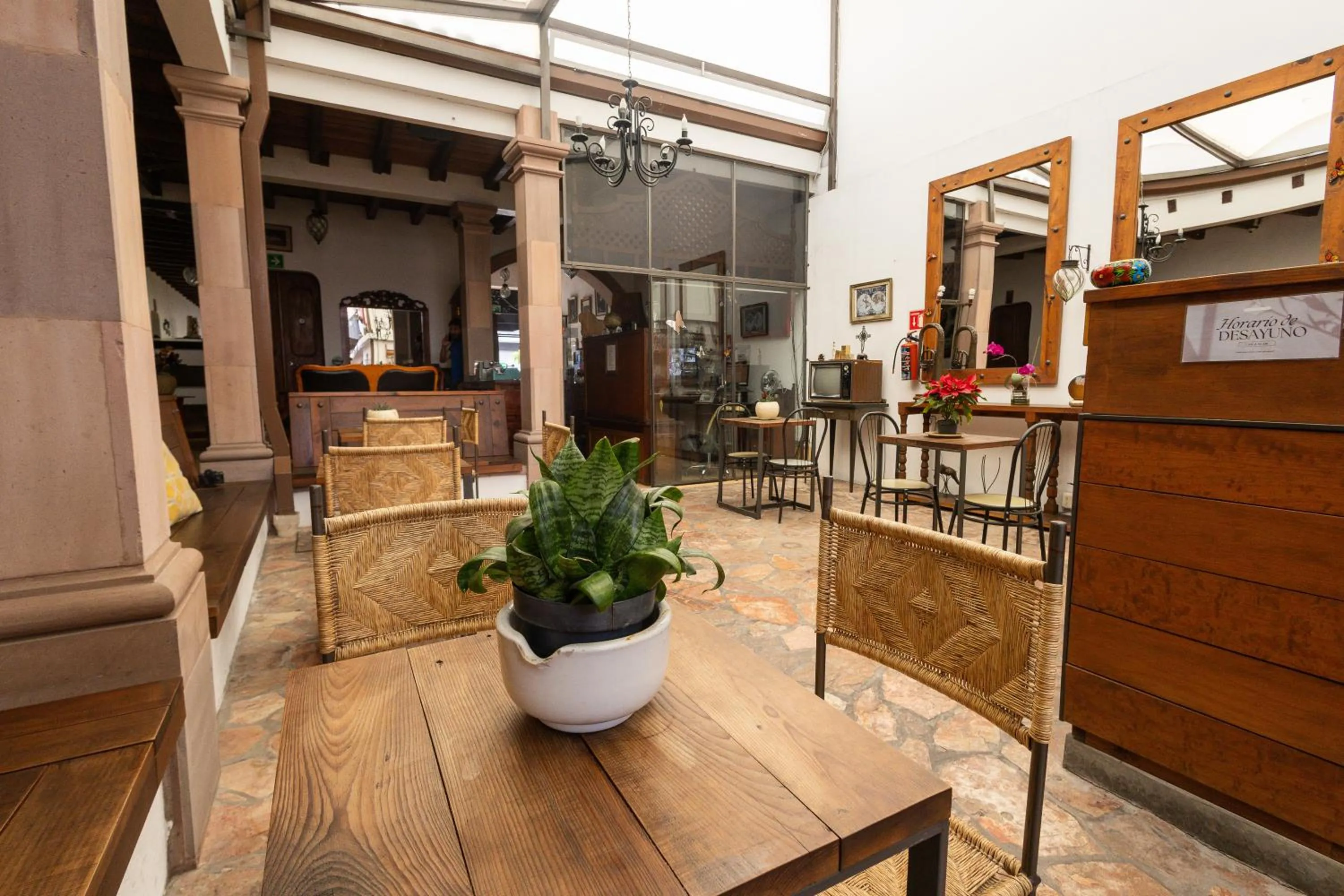 Breakfast in Hotel-Boutique La Casa De Los Recuerdos