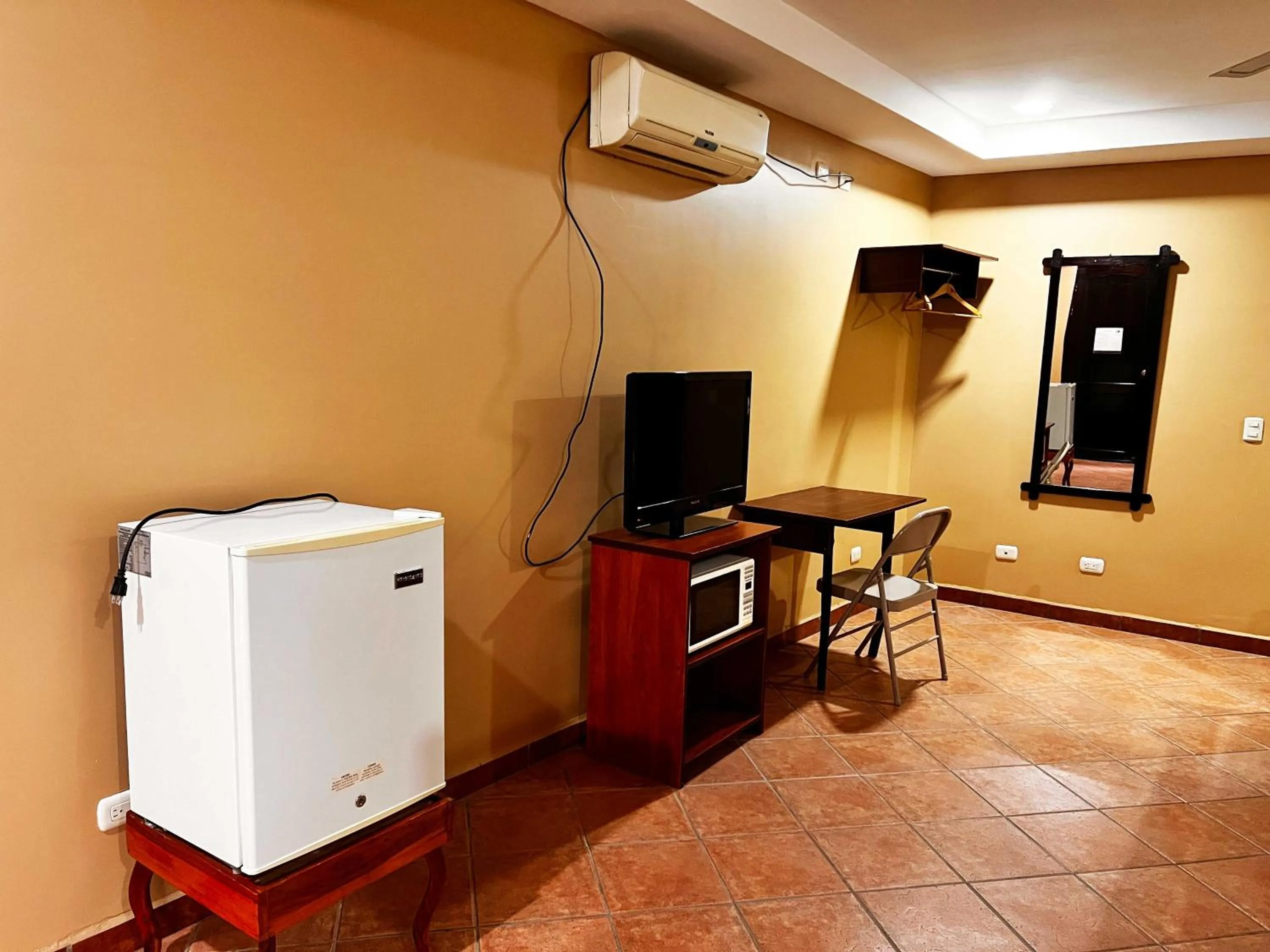 TV and multimedia in Belen Suites