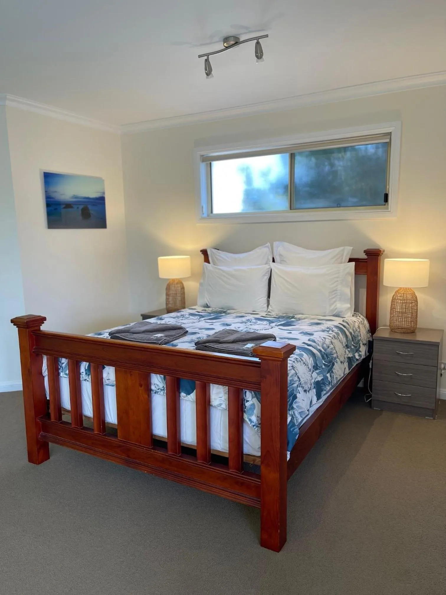 Bed in The Wave Oasis SC B&B