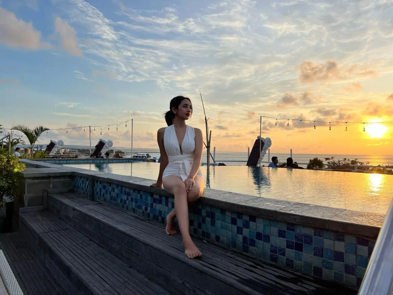 Swimming pool in Kutabex Beachfront Hotel Swimming pool in Kutabex Beachfront Hotel