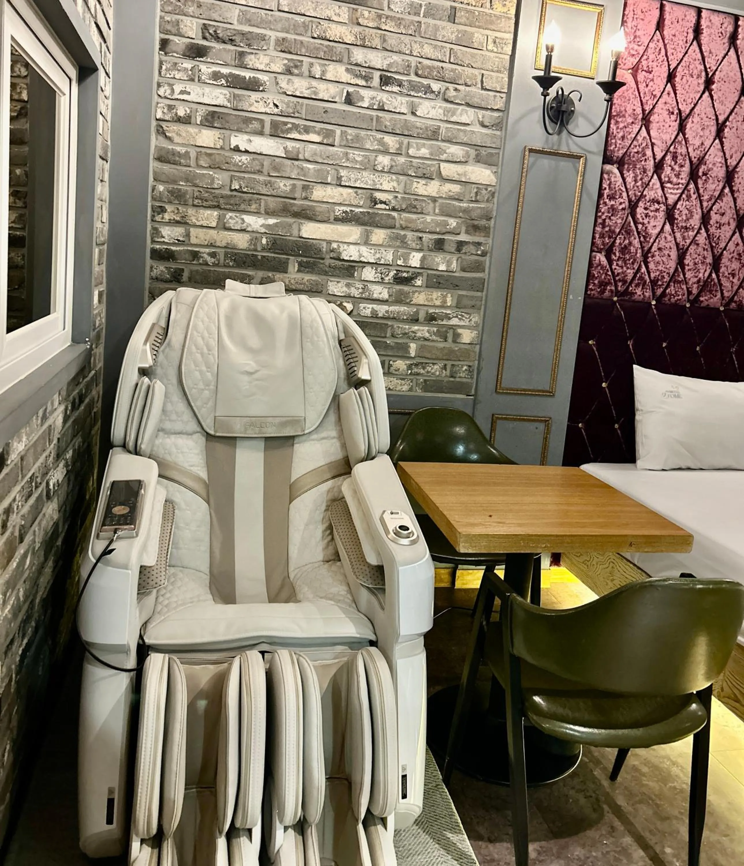 Seating area in 2SOME Motel