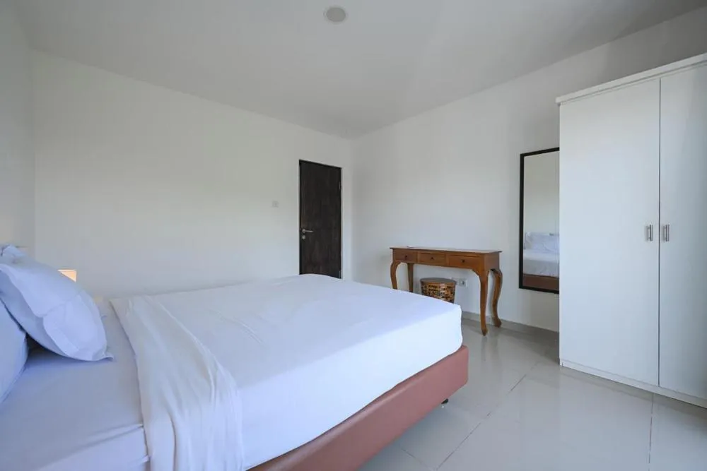 Bed in The Lavana Tresna Villa 7 Nusa Dua