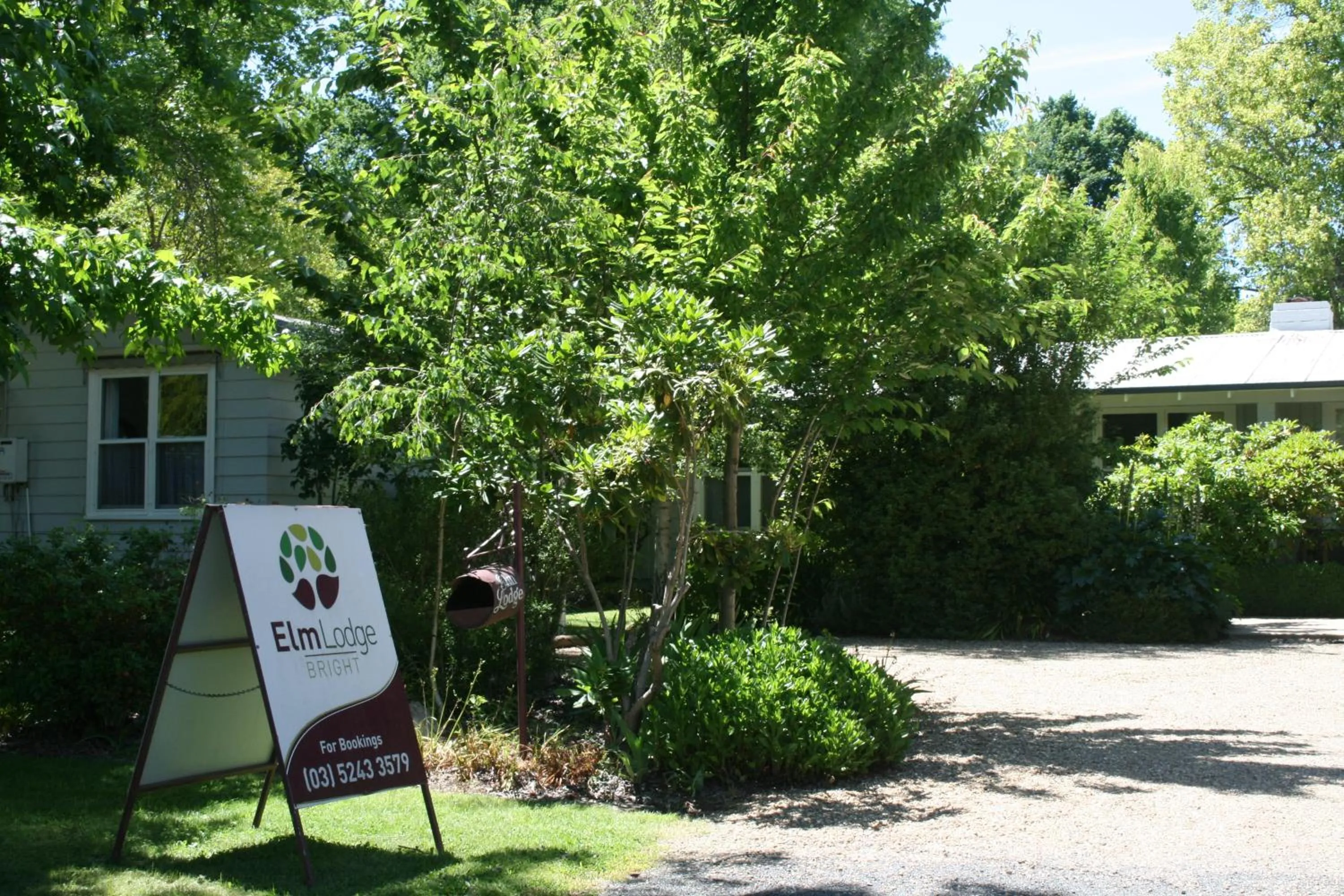 Property logo or sign in Elm Lodge Bright