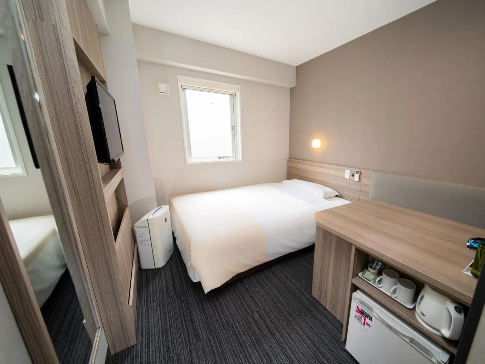 Bed in Super Hotel Shinyokohama