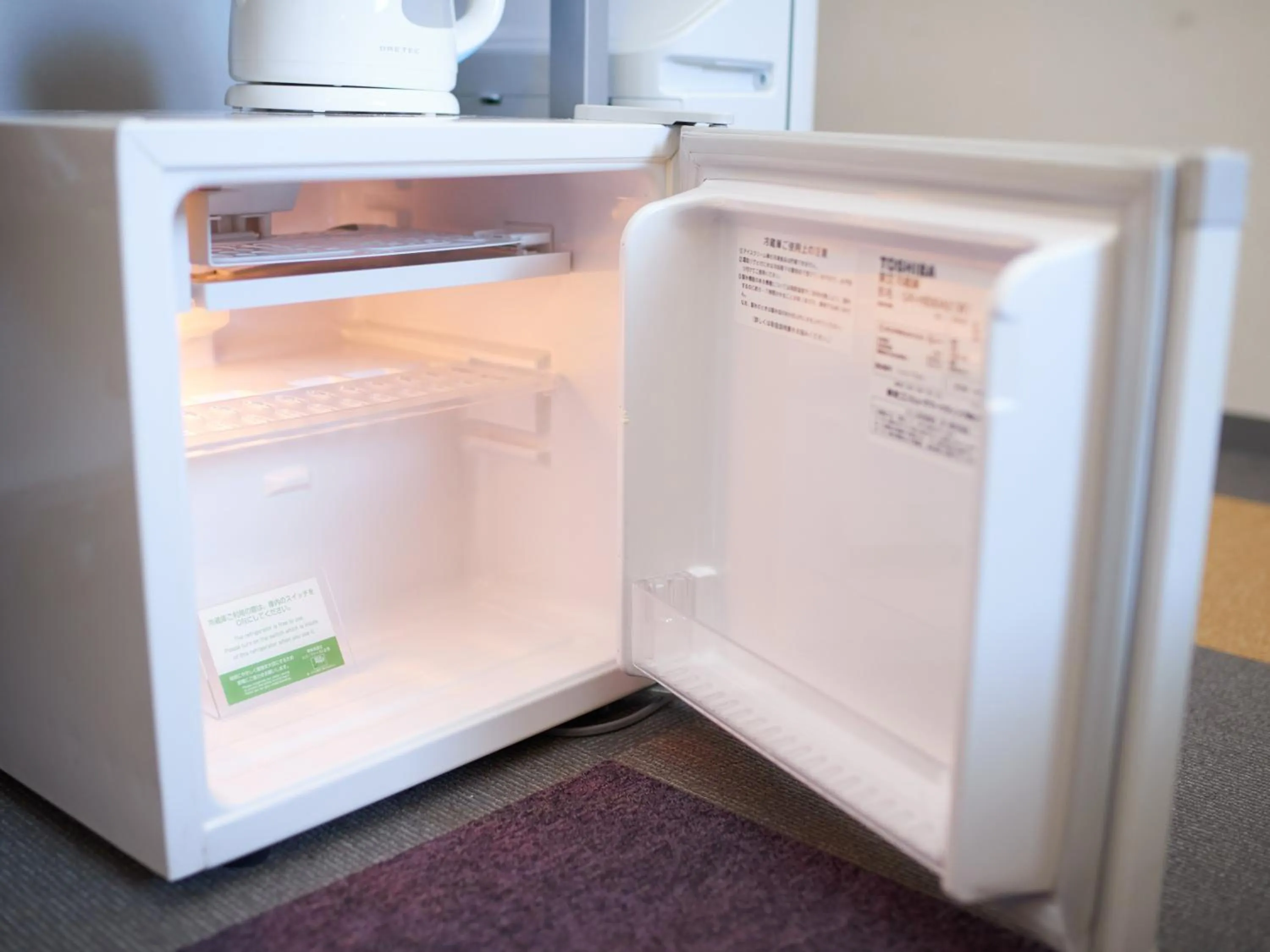 Photo of the whole room in Super Hotel Shinyokohama