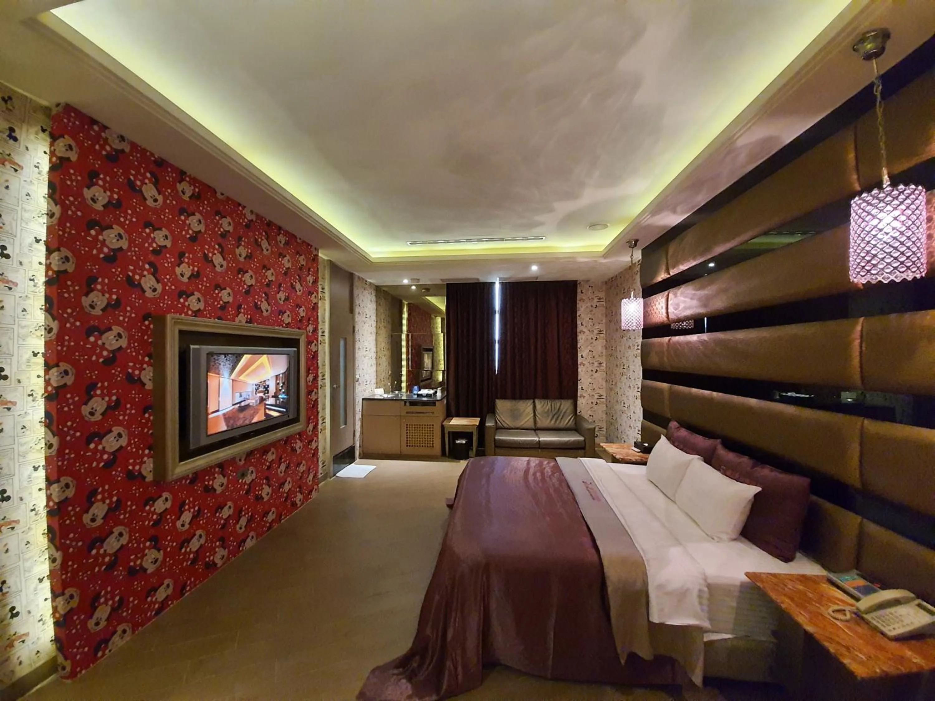 Photo of the whole room, Bed in Jinsha Motel