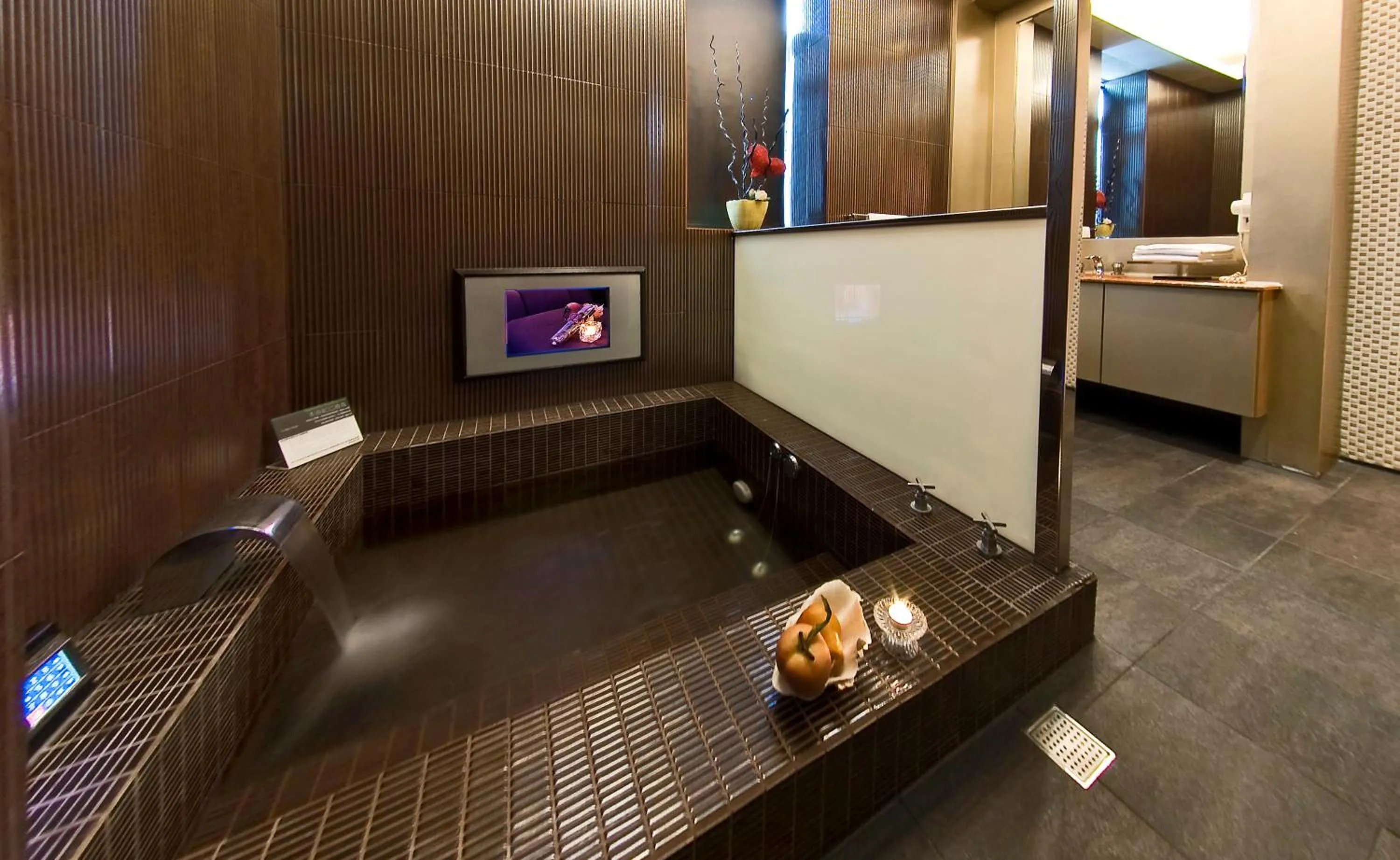 Photo of the whole room in Jinsha Motel