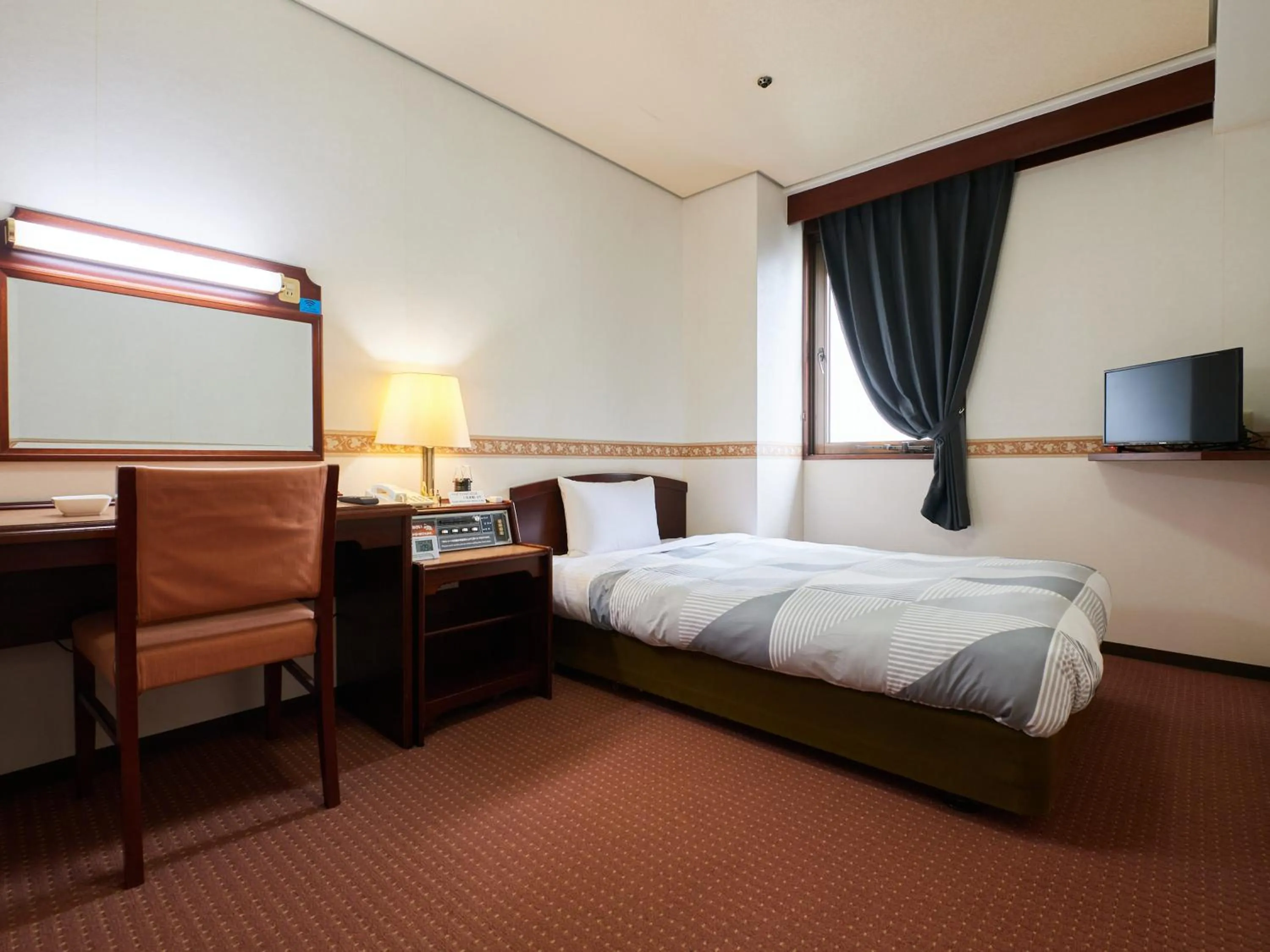 Photo of the whole room, Bed in ecoHotel